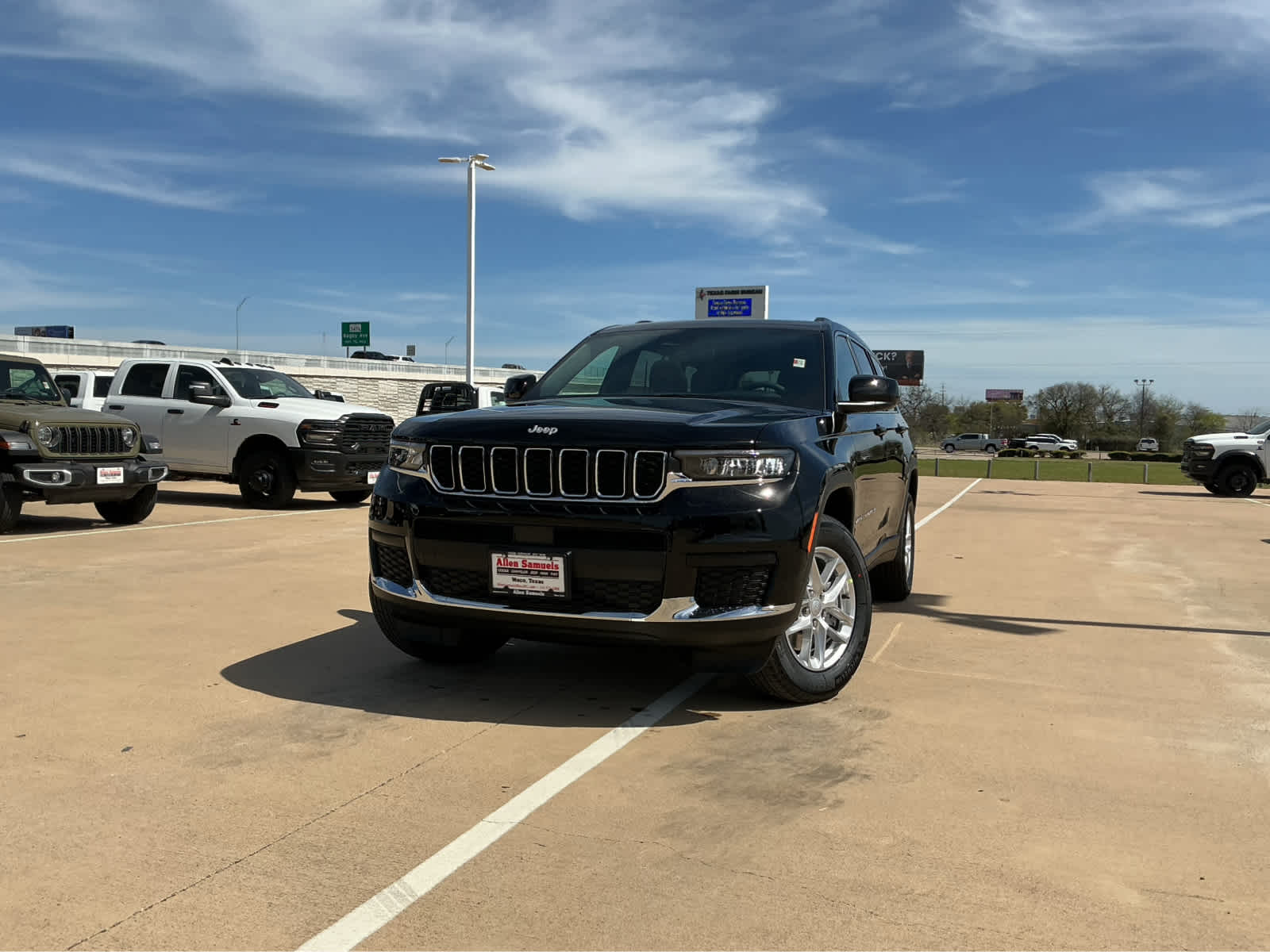 new 2026 Jeep Grand Cherokee L car, priced at $42,226