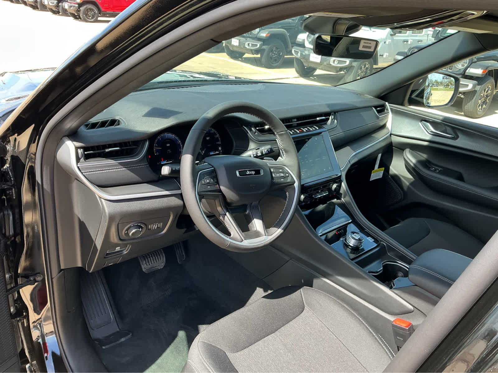 new 2026 Jeep Grand Cherokee L car, priced at $42,226