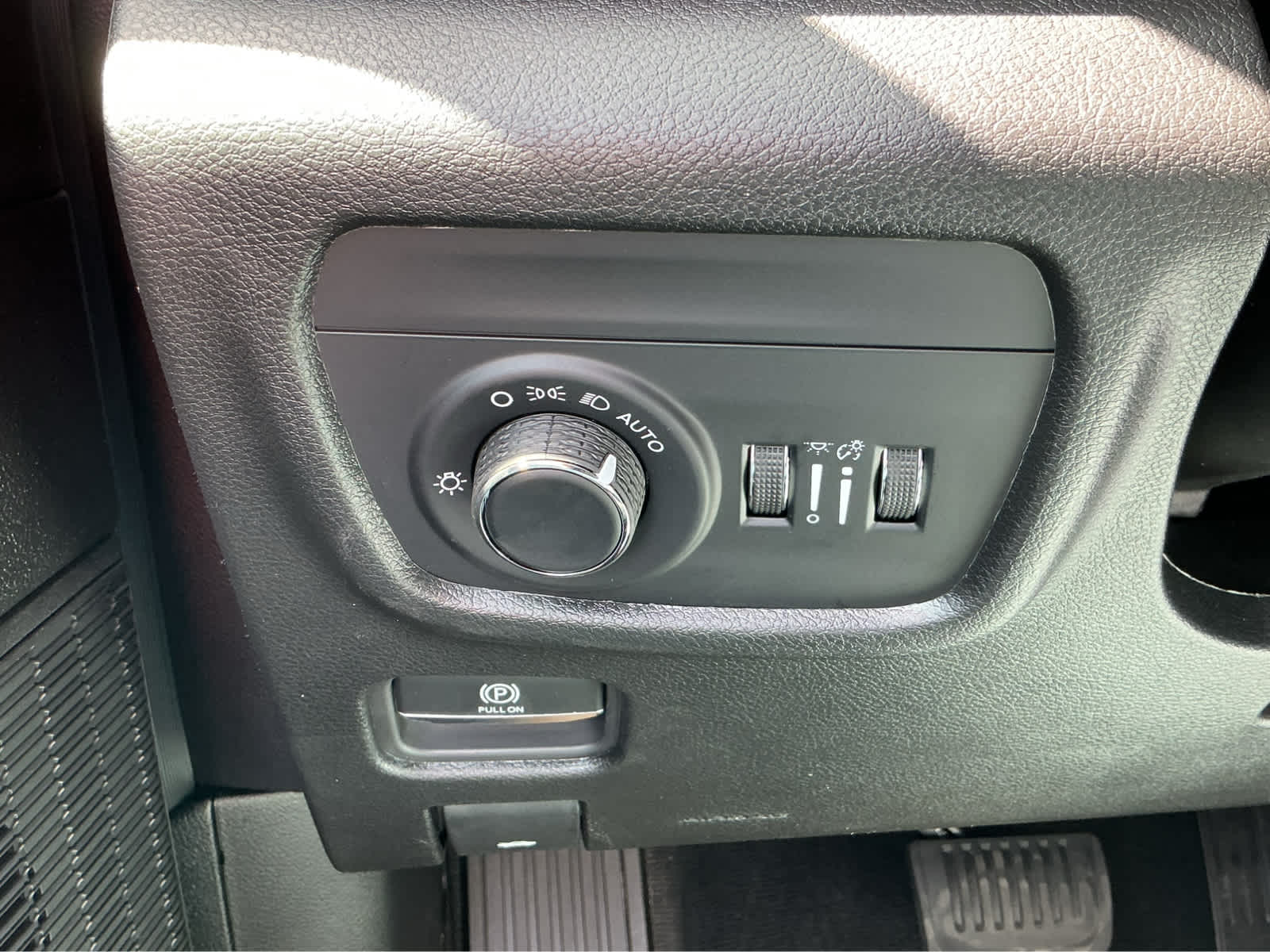 new 2026 Jeep Grand Cherokee L car, priced at $42,226