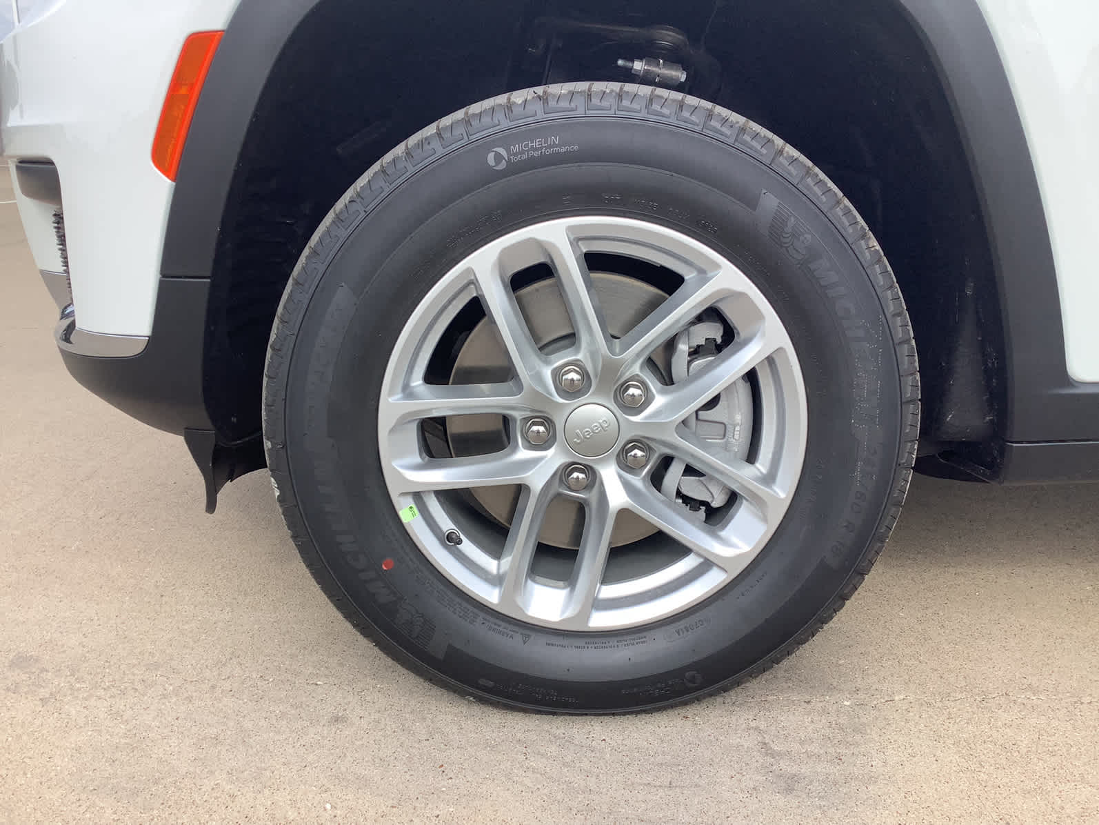 New Car 2025 Jeep Grand Cherokee L  Laredo For Sale Under $50,000 In Waco, Texas