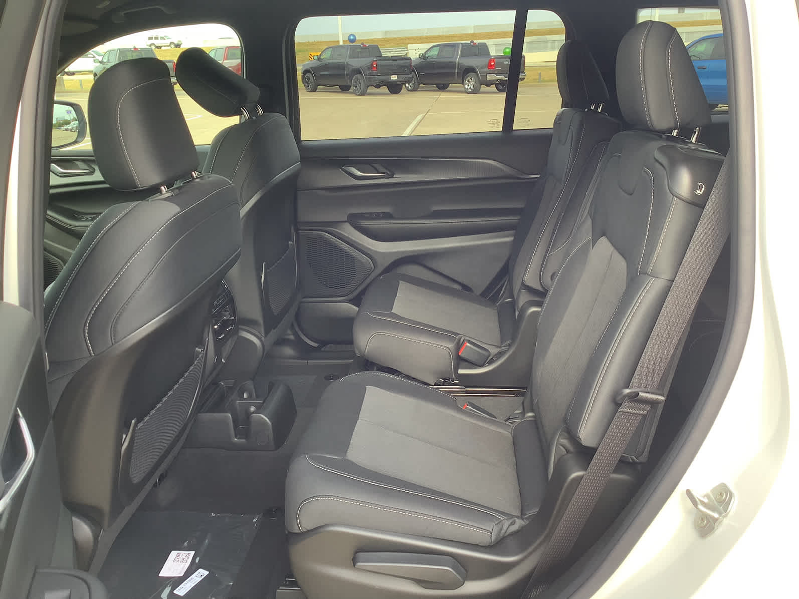 New Car 2025 Jeep Grand Cherokee L  Laredo For Sale Under $50,000 In Waco, Texas