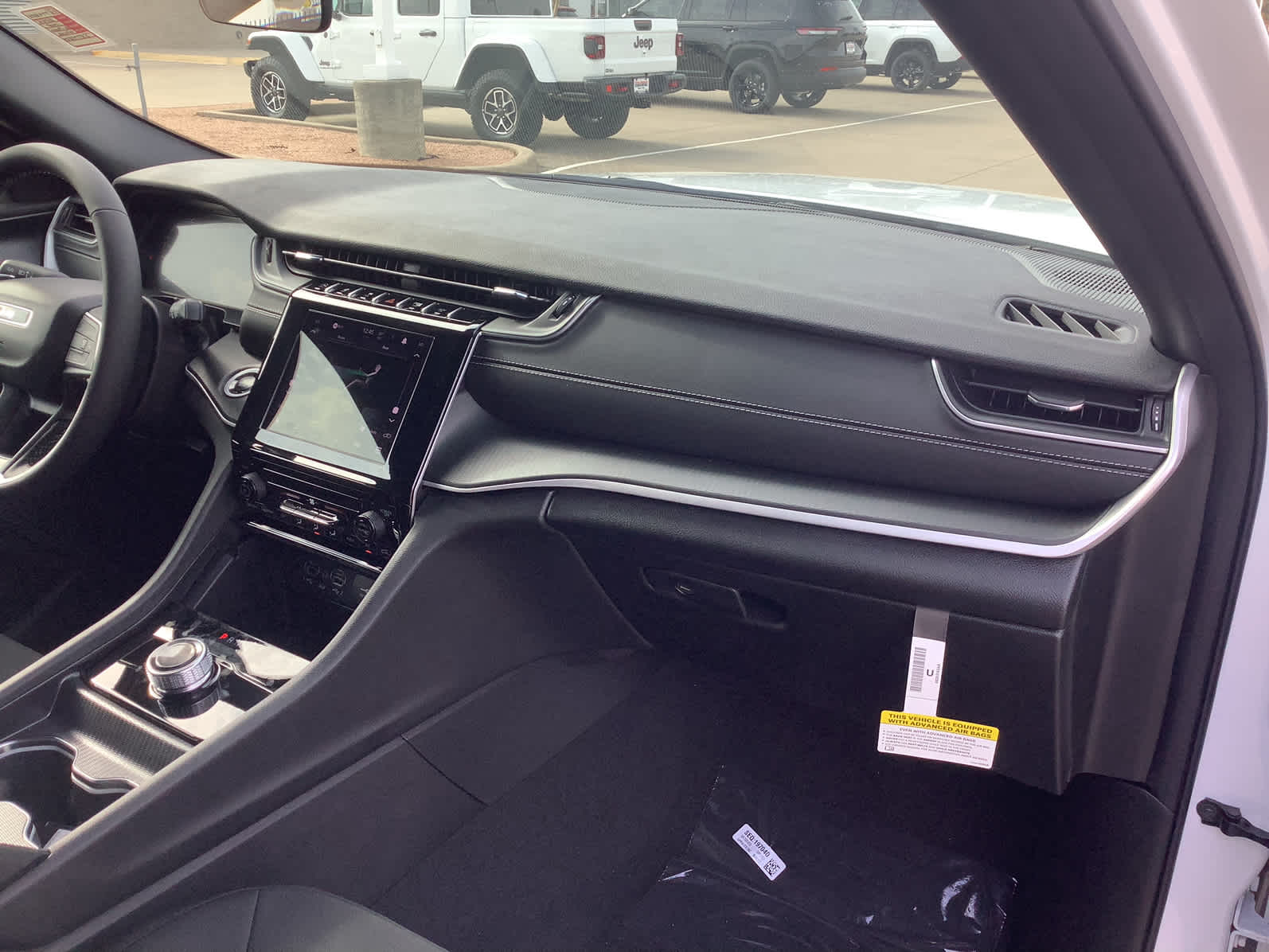 New Car 2025 Jeep Grand Cherokee L  Laredo For Sale Under $50,000 In Waco, Texas