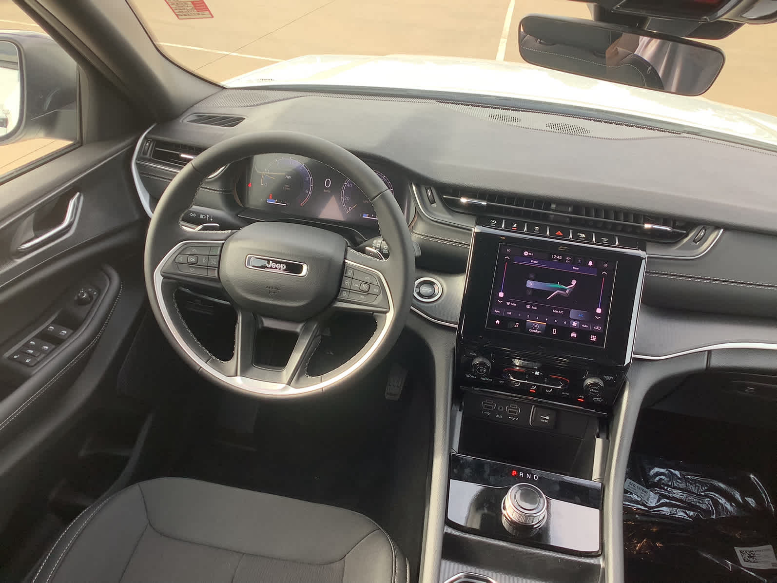 New Car 2025 Jeep Grand Cherokee L  Laredo For Sale Under $50,000 In Waco, Texas