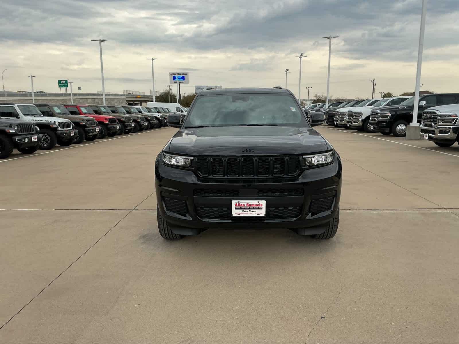 New Car 2025 Jeep Grand Cherokee L  For Sale Under $50,000 In Waco, Texas