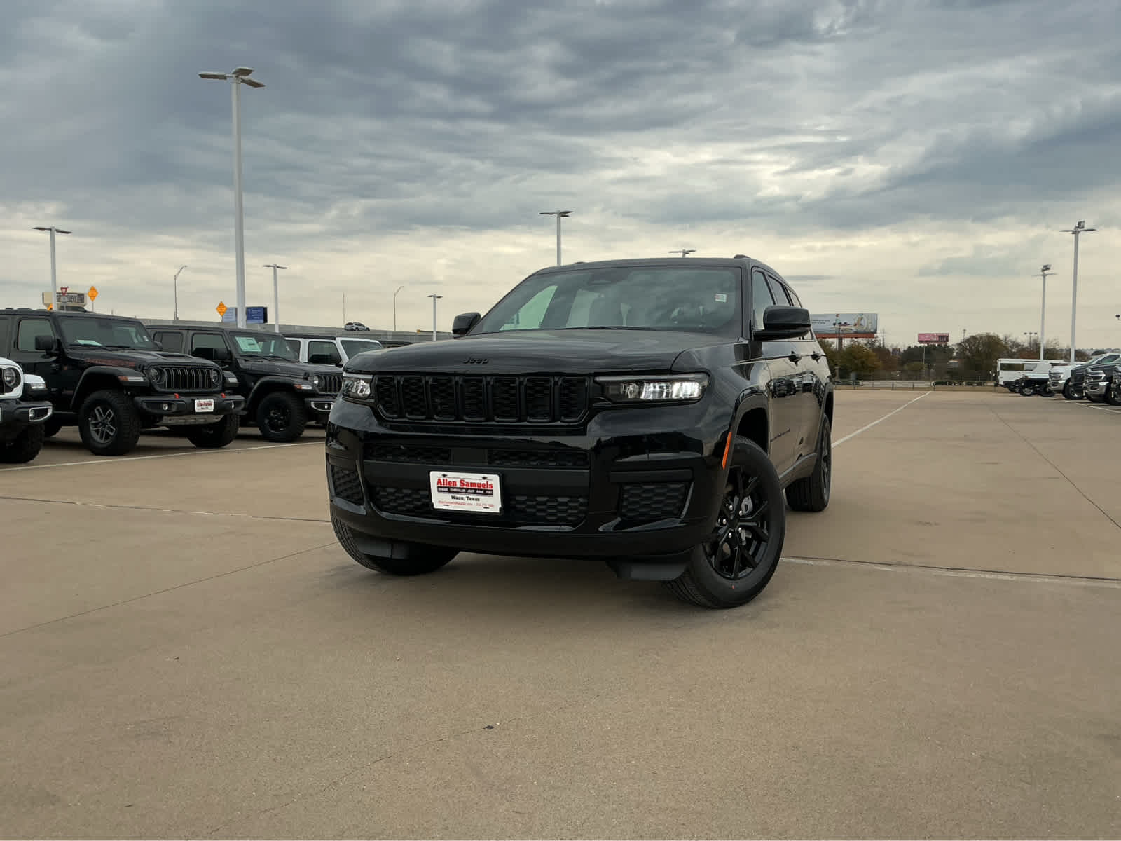 New Car 2025 Jeep Grand Cherokee L  For Sale Under $50,000 In Waco, Texas