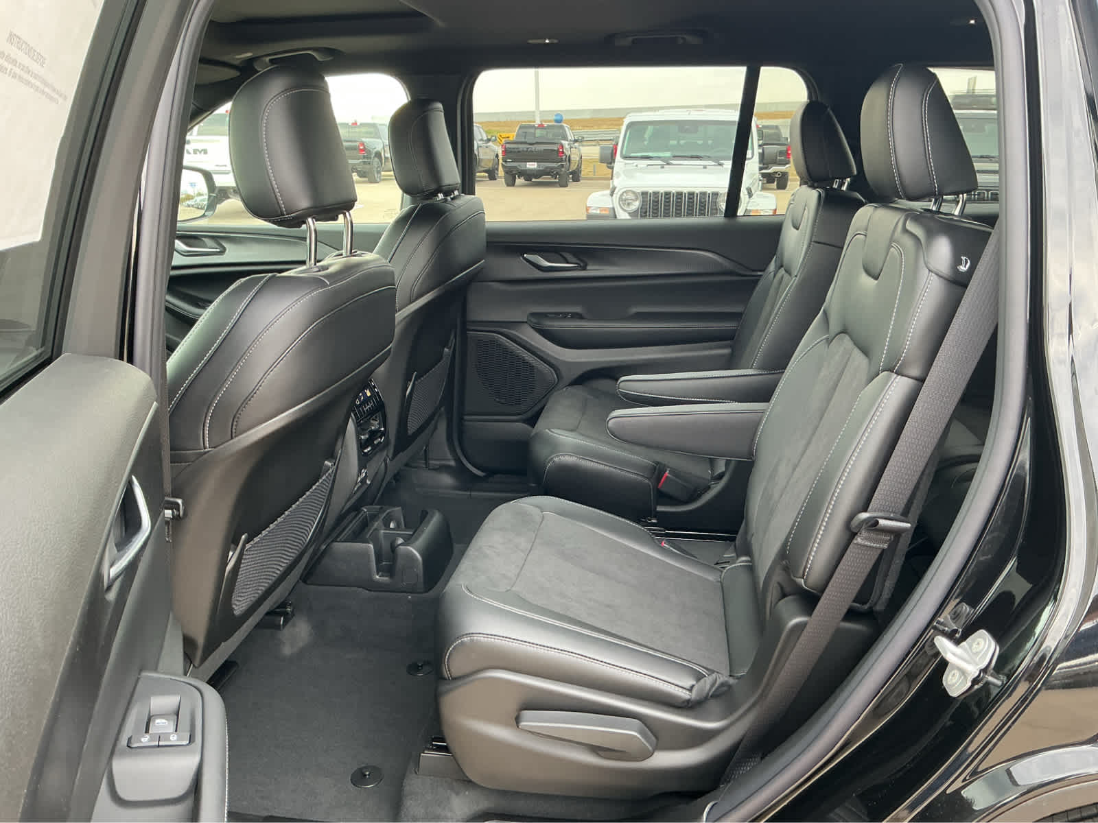 New Car 2025 Jeep Grand Cherokee L  For Sale Under $50,000 In Waco, Texas