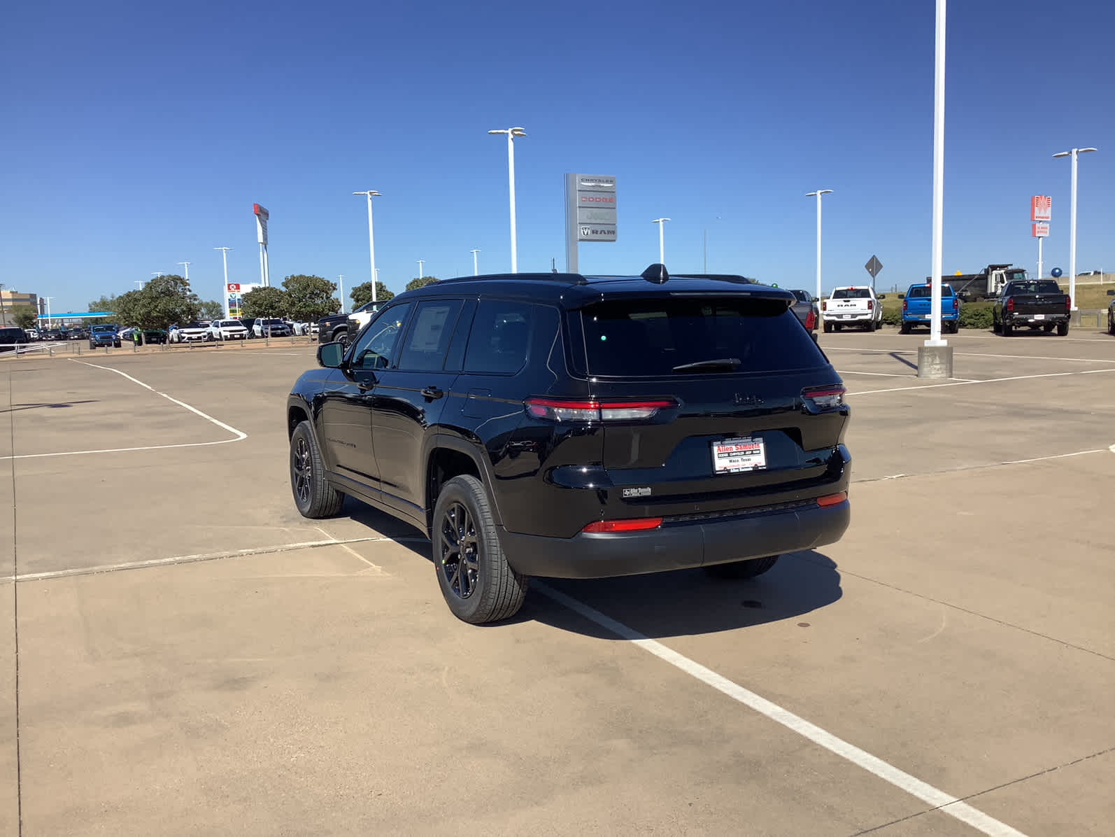New Car 2025 Jeep Grand Cherokee L  Altitude X For Sale Under $50,000 In Waco, Texas
