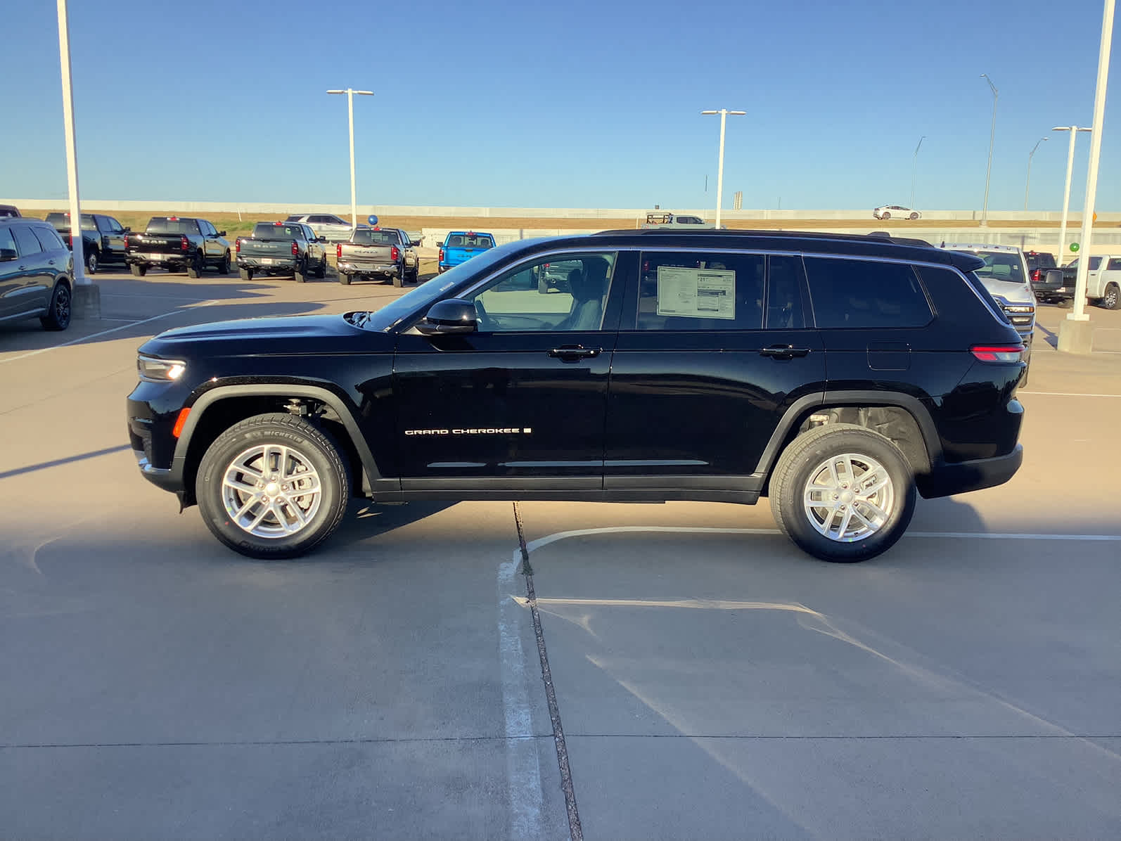 New Car 2025 Jeep Grand Cherokee L  Laredo X For Sale Under $50,000 In Waco, Texas