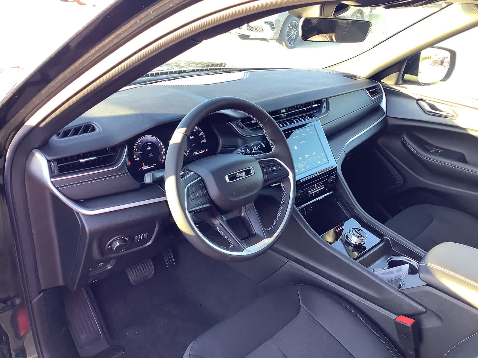 New Car 2025 Jeep Grand Cherokee L  Laredo X For Sale Under $50,000 In Waco, Texas