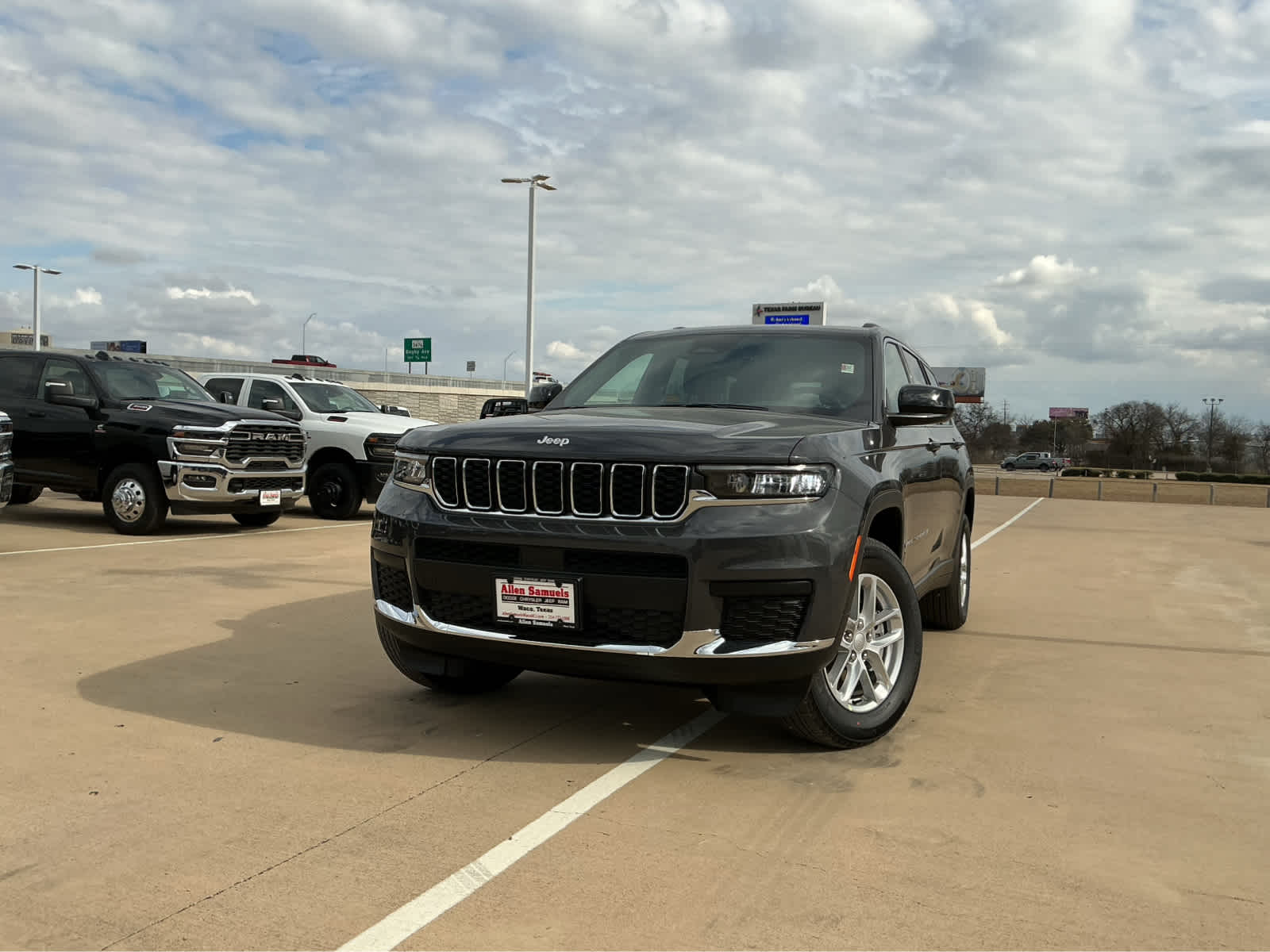 New Car 2025 Jeep Grand Cherokee L  Laredo X For Sale Under $50,000 In Waco, Texas
