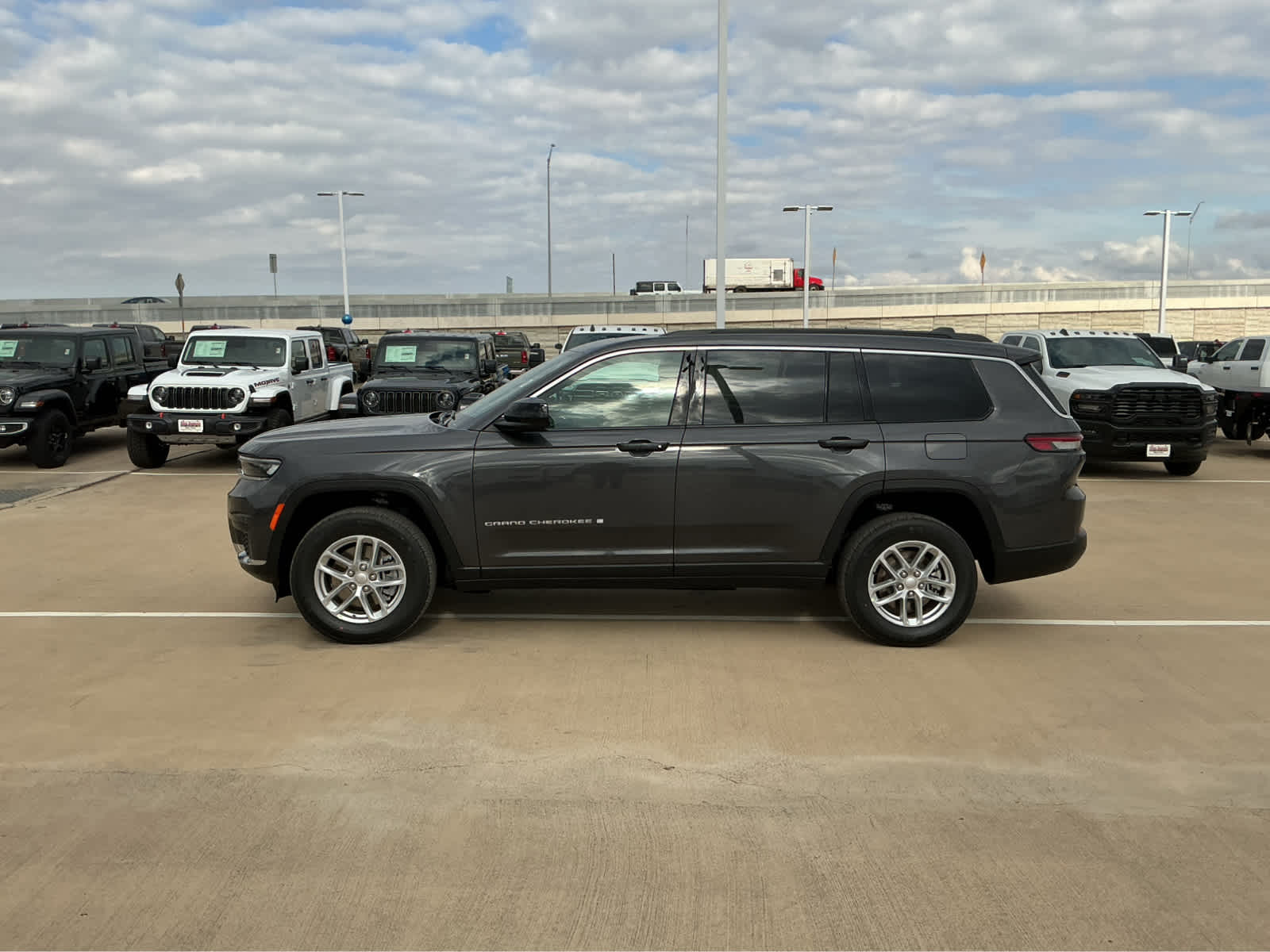 New Car 2025 Jeep Grand Cherokee L  Laredo X For Sale Under $50,000 In Waco, Texas