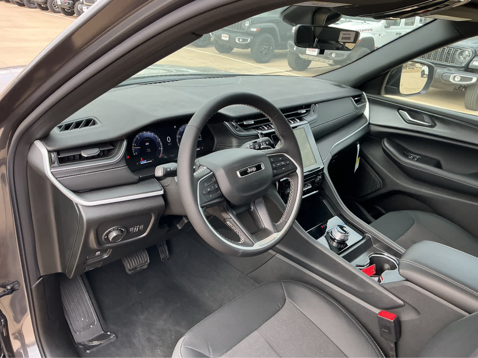 New Car 2025 Jeep Grand Cherokee L  Laredo X For Sale Under $50,000 In Waco, Texas