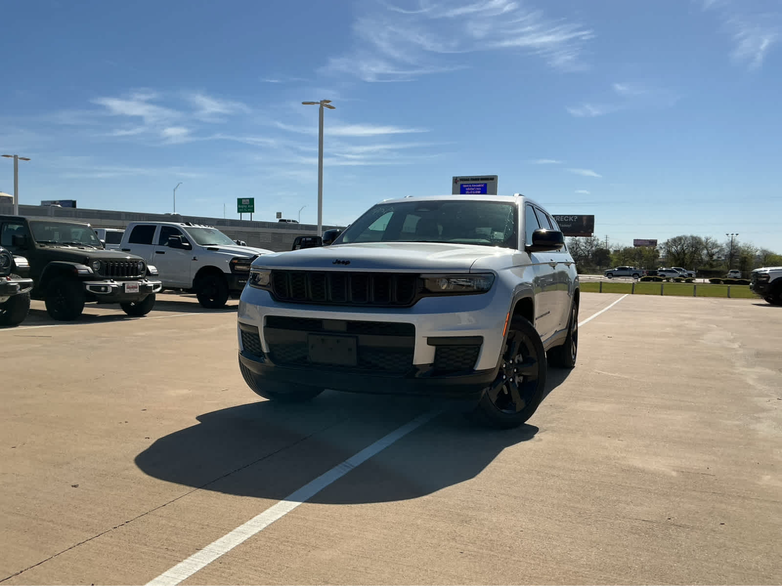 Used Car 2023 Jeep Grand Cherokee L  Altitude For Sale Under $35,000 In Waco, Texas