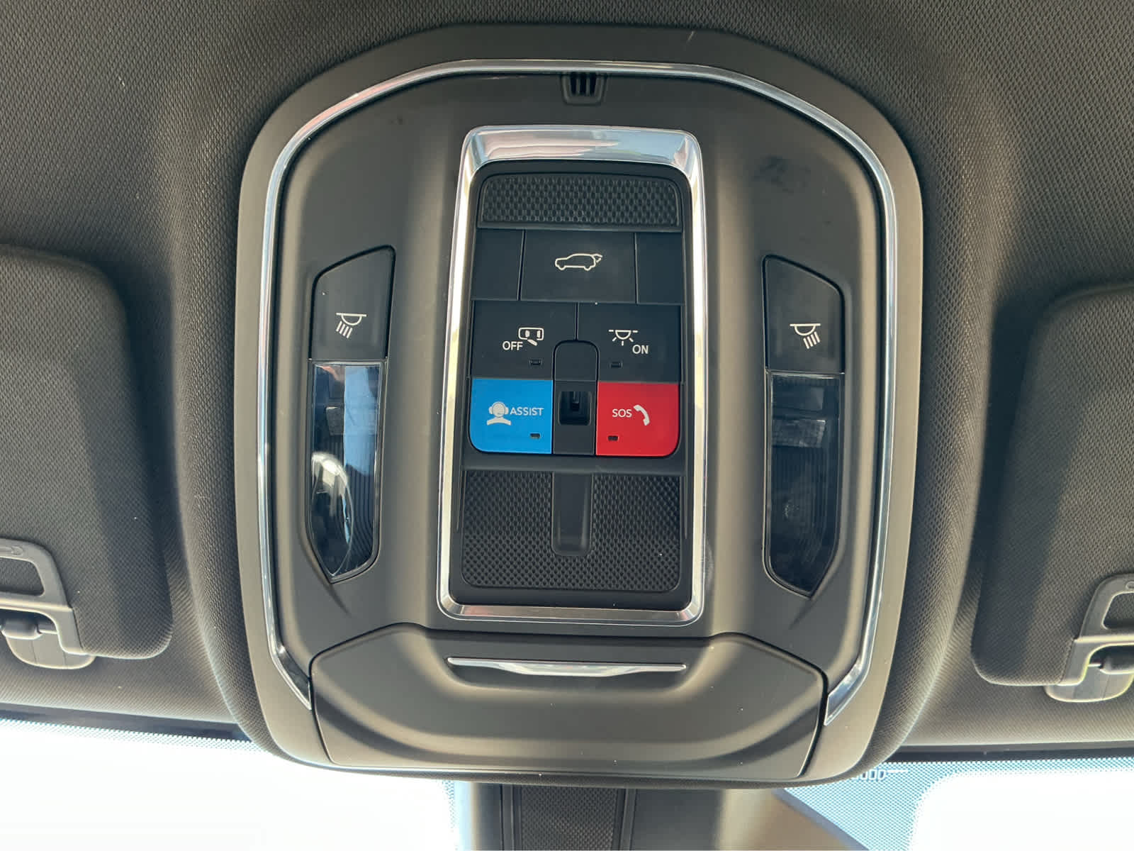 used 2023 Jeep Grand Cherokee L car, priced at $28,465