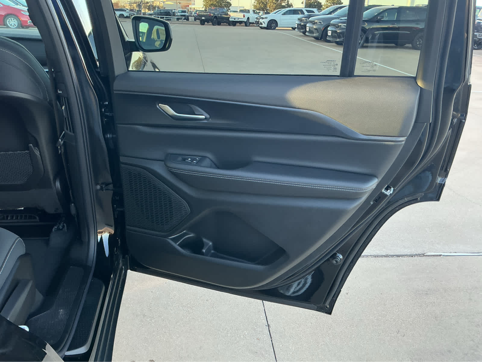 New Car 2025 Jeep Grand Cherokee L  Laredo X For Sale Under $50,000 In Waco, Texas