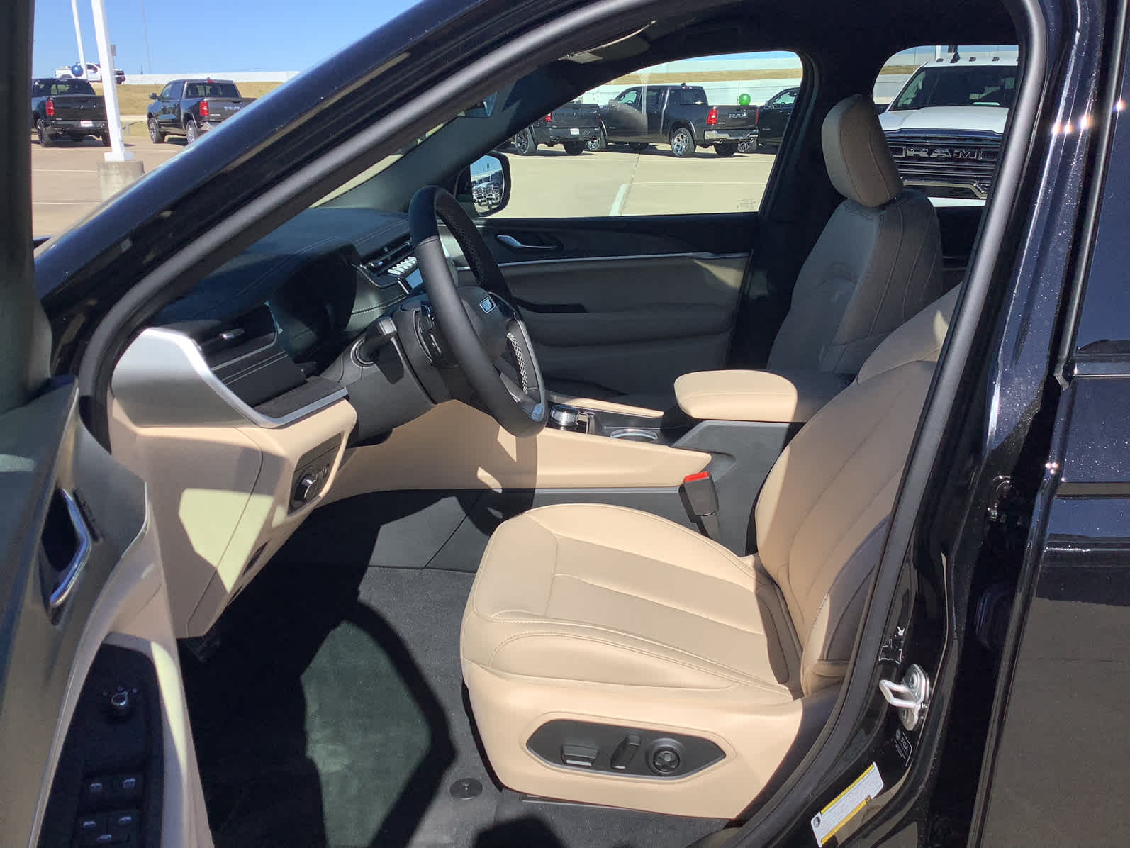 New Car 2025 Jeep Grand Cherokee L  Limited For Sale Under $50,000 In Waco, Texas