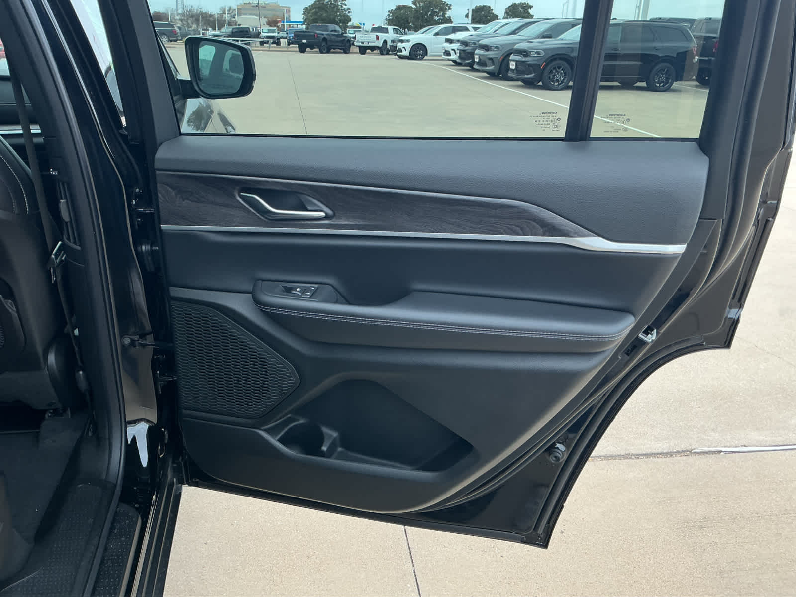 New Car 2025 Jeep Grand Cherokee L  Limited For Sale Under $60,000 In Waco, Texas