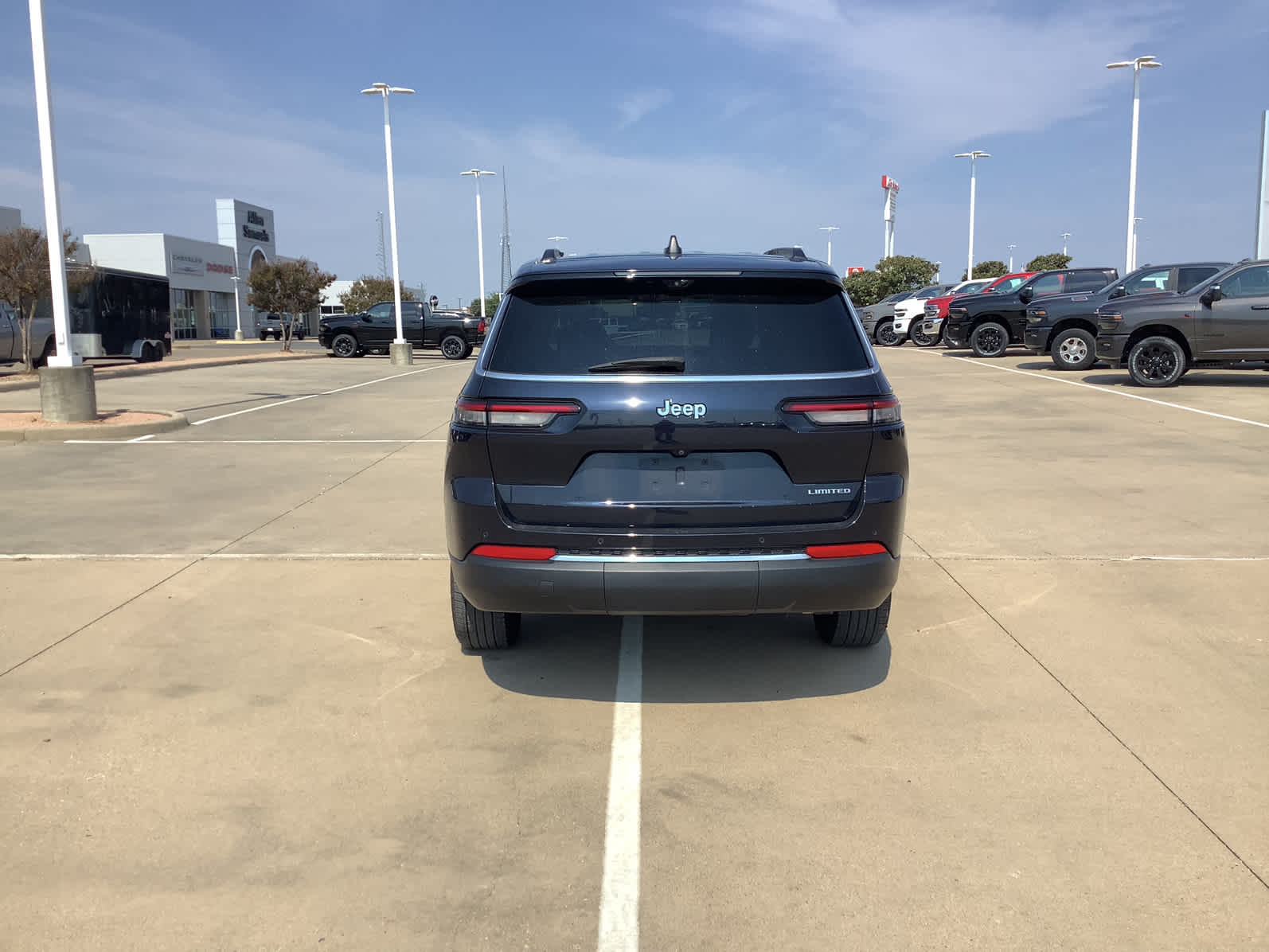 Used Car 2023 Jeep Grand Cherokee L  Limited For Sale In Waco, Texas
