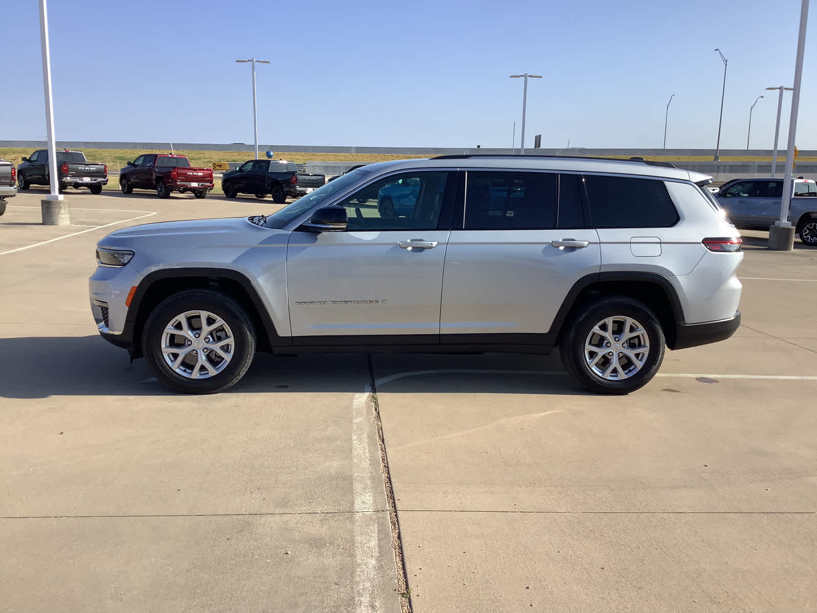 Used Car 2024 Jeep Grand Cherokee L  Limited For Sale Under $40,000 In Waco, Texas