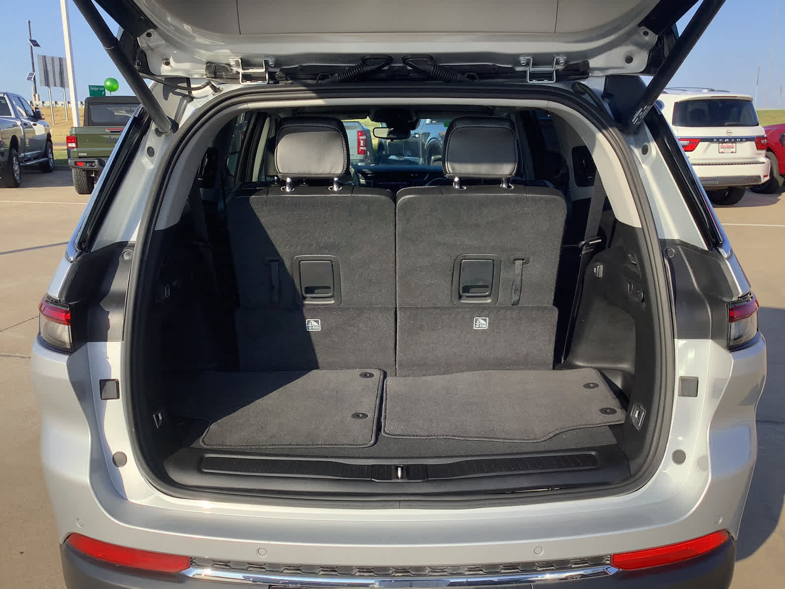 Used Car 2024 Jeep Grand Cherokee L  Limited For Sale Under $40,000 In Waco, Texas