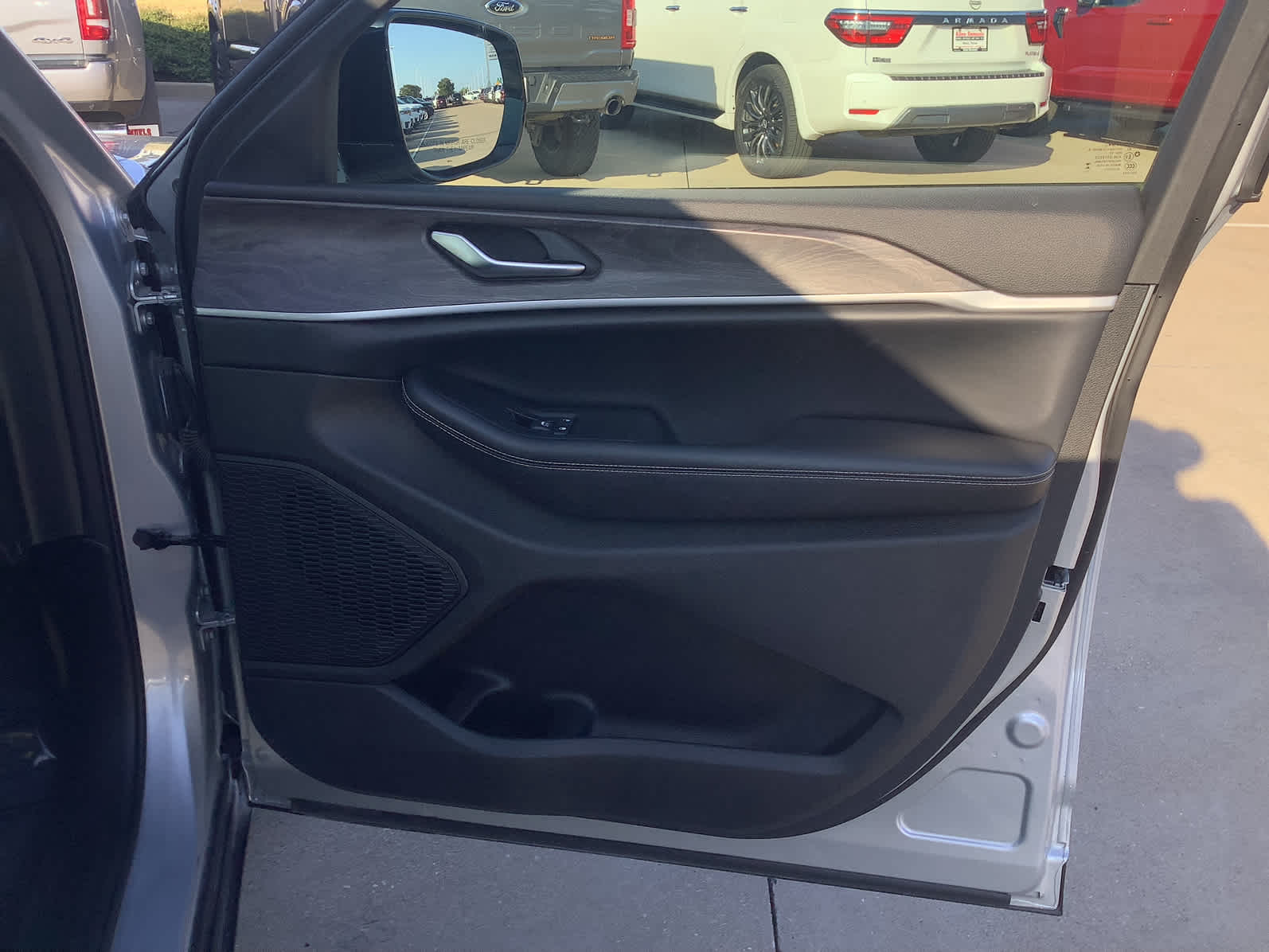 Used Car 2024 Jeep Grand Cherokee L  Limited For Sale Under $40,000 In Waco, Texas