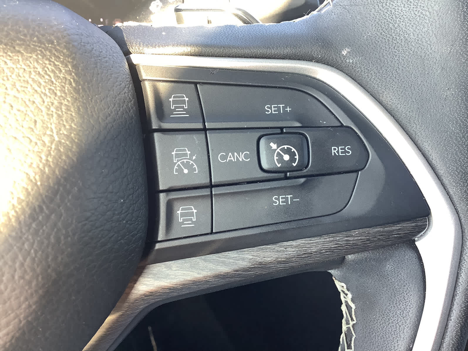 Used Car 2024 Jeep Grand Cherokee L  Limited For Sale Under $40,000 In Waco, Texas