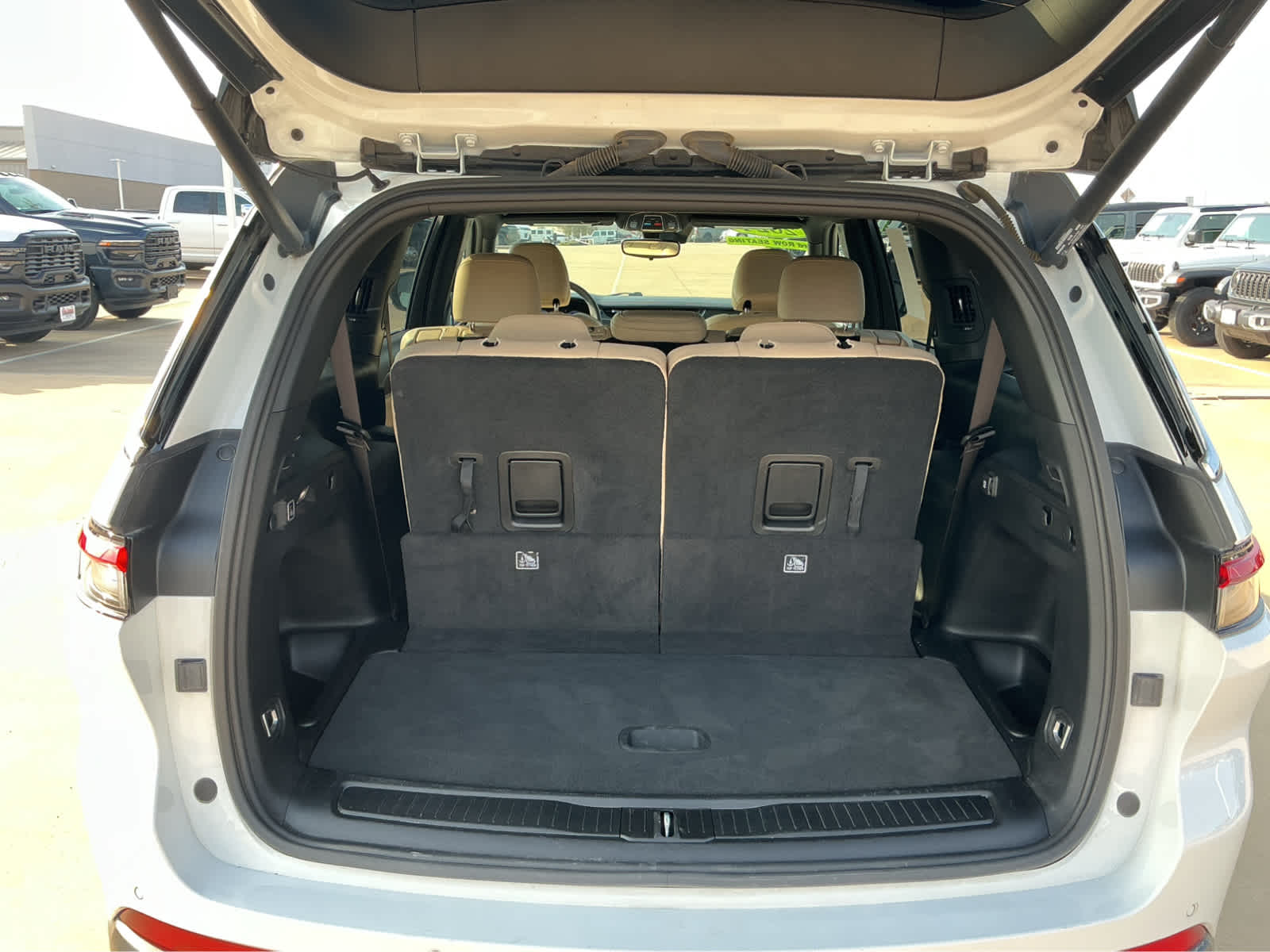 Used Car 2024 Jeep Grand Cherokee L  Limited For Sale Under $35,000 In Waco, Texas