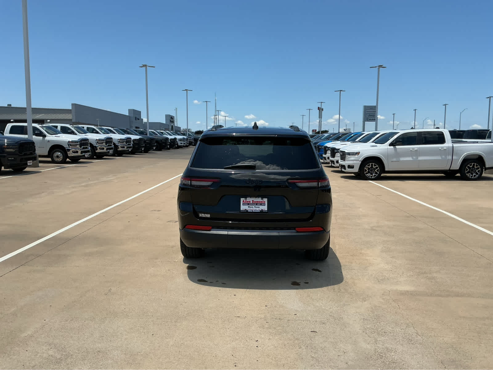 new 2026 Jeep Grand Cherokee L car, priced at $47,342
