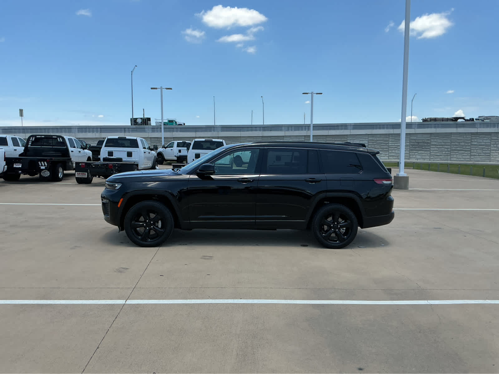 new 2026 Jeep Grand Cherokee L car, priced at $47,342