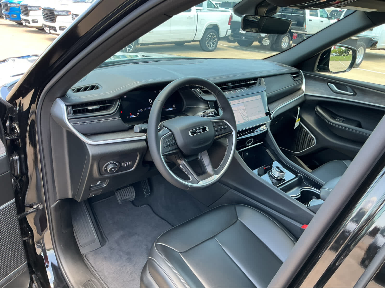 new 2026 Jeep Grand Cherokee L car, priced at $47,342