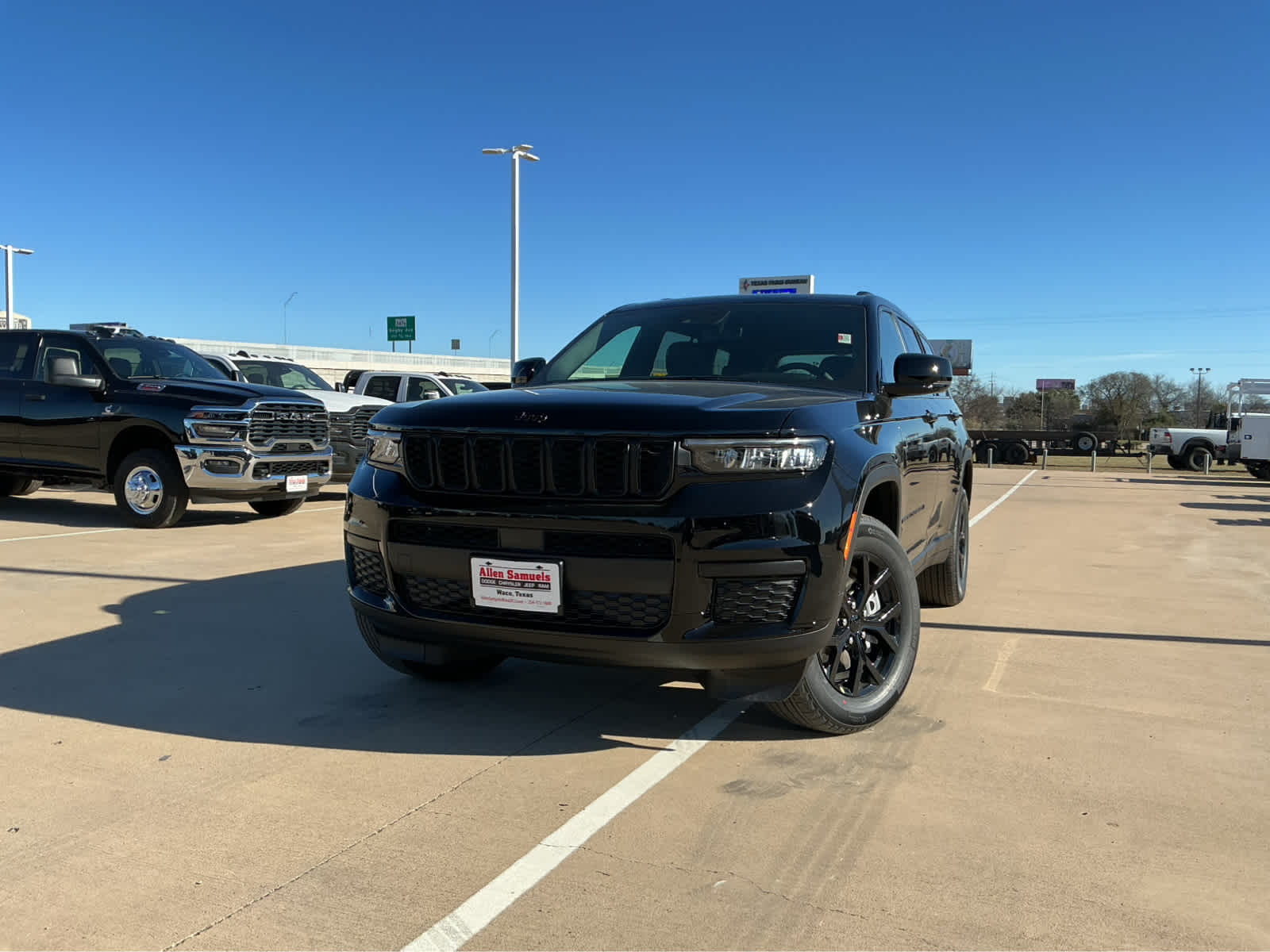New Car 2025 Jeep Grand Cherokee L  Altitude For Sale Under $50,000 In Waco, Texas
