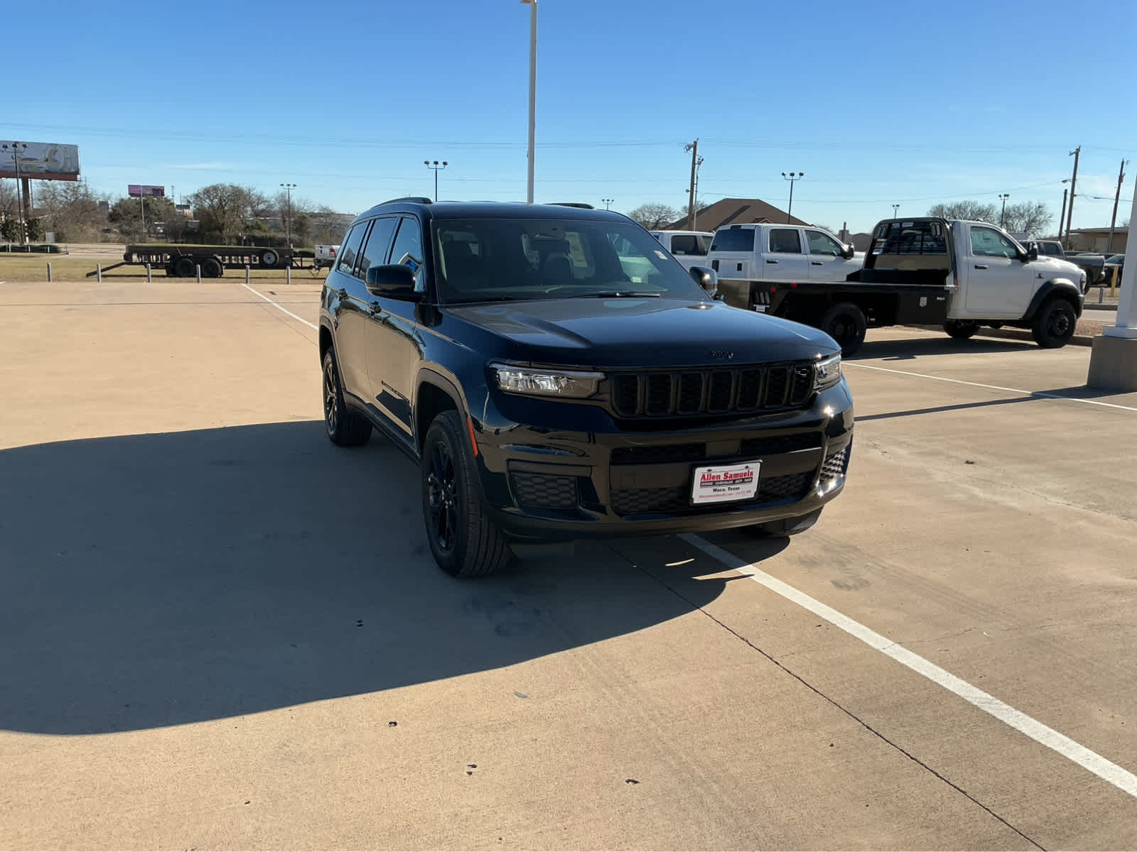 New Car 2025 Jeep Grand Cherokee L  Altitude For Sale Under $50,000 In Waco, Texas