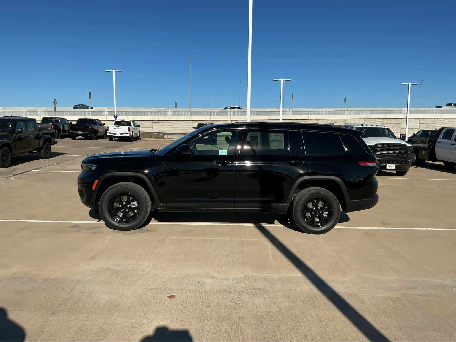 New Car 2025 Jeep Grand Cherokee L  Altitude For Sale Under $50,000 In Waco, Texas