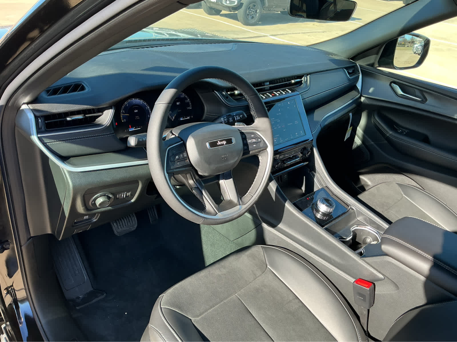 New Car 2025 Jeep Grand Cherokee L  Altitude For Sale Under $50,000 In Waco, Texas