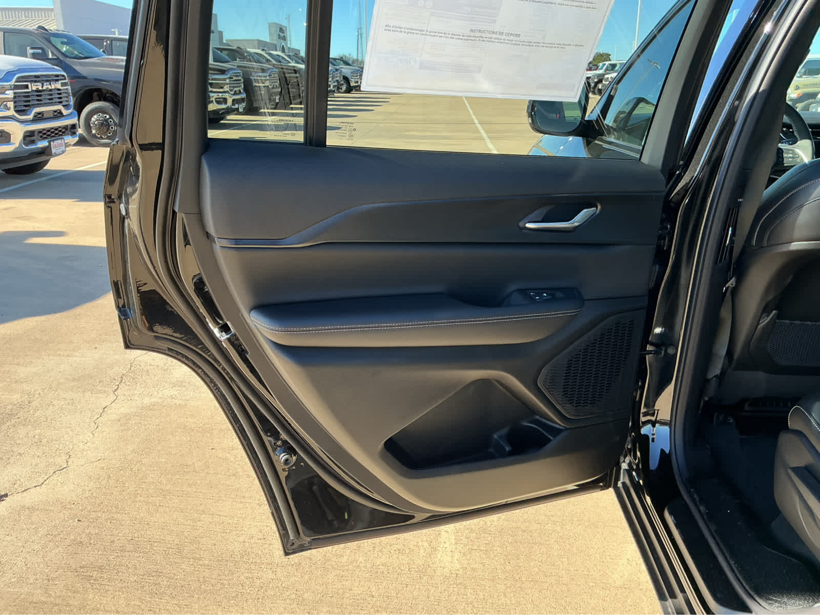 New Car 2025 Jeep Grand Cherokee L  Altitude For Sale Under $50,000 In Waco, Texas