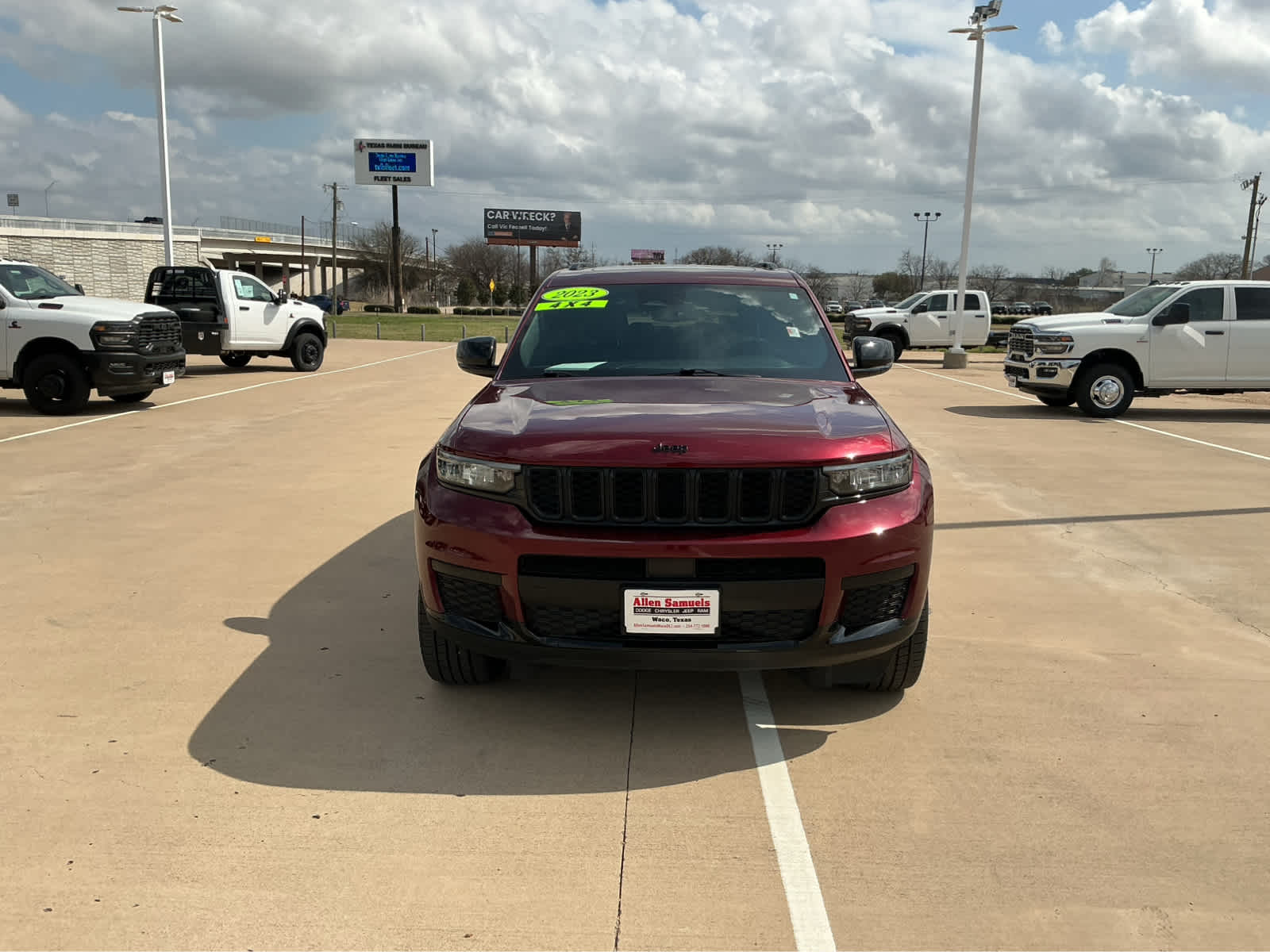 Used Car 2023 Jeep Grand Cherokee L  Altitude For Sale Under $30,000 In Waco, Texas