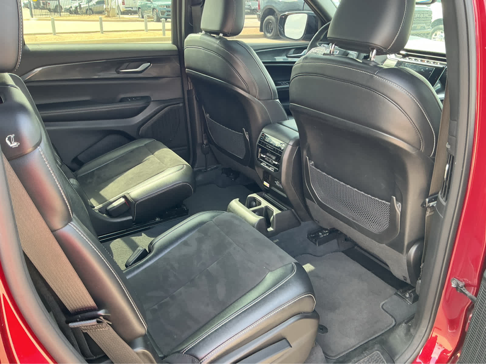 Used Car 2023 Jeep Grand Cherokee L  Altitude For Sale Under $30,000 In Waco, Texas