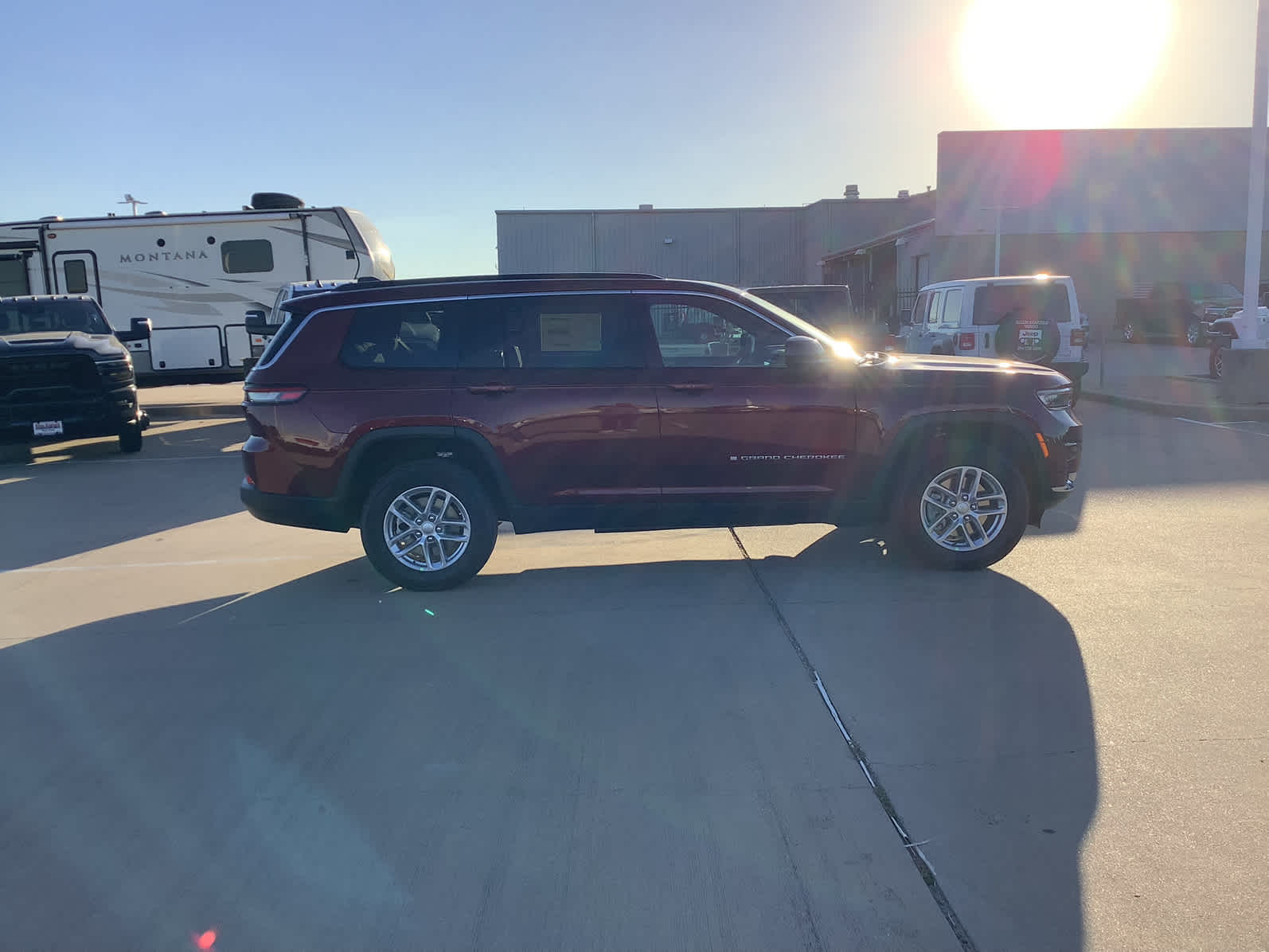 New Car 2025 Jeep Grand Cherokee L  Laredo X For Sale Under $50,000 In Waco, Texas
