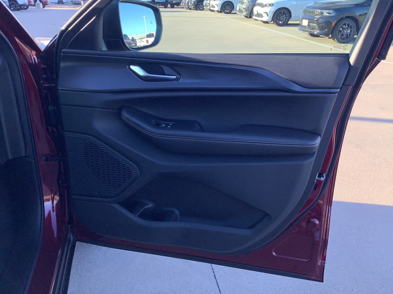 New Car 2025 Jeep Grand Cherokee L  Laredo X For Sale Under $50,000 In Waco, Texas