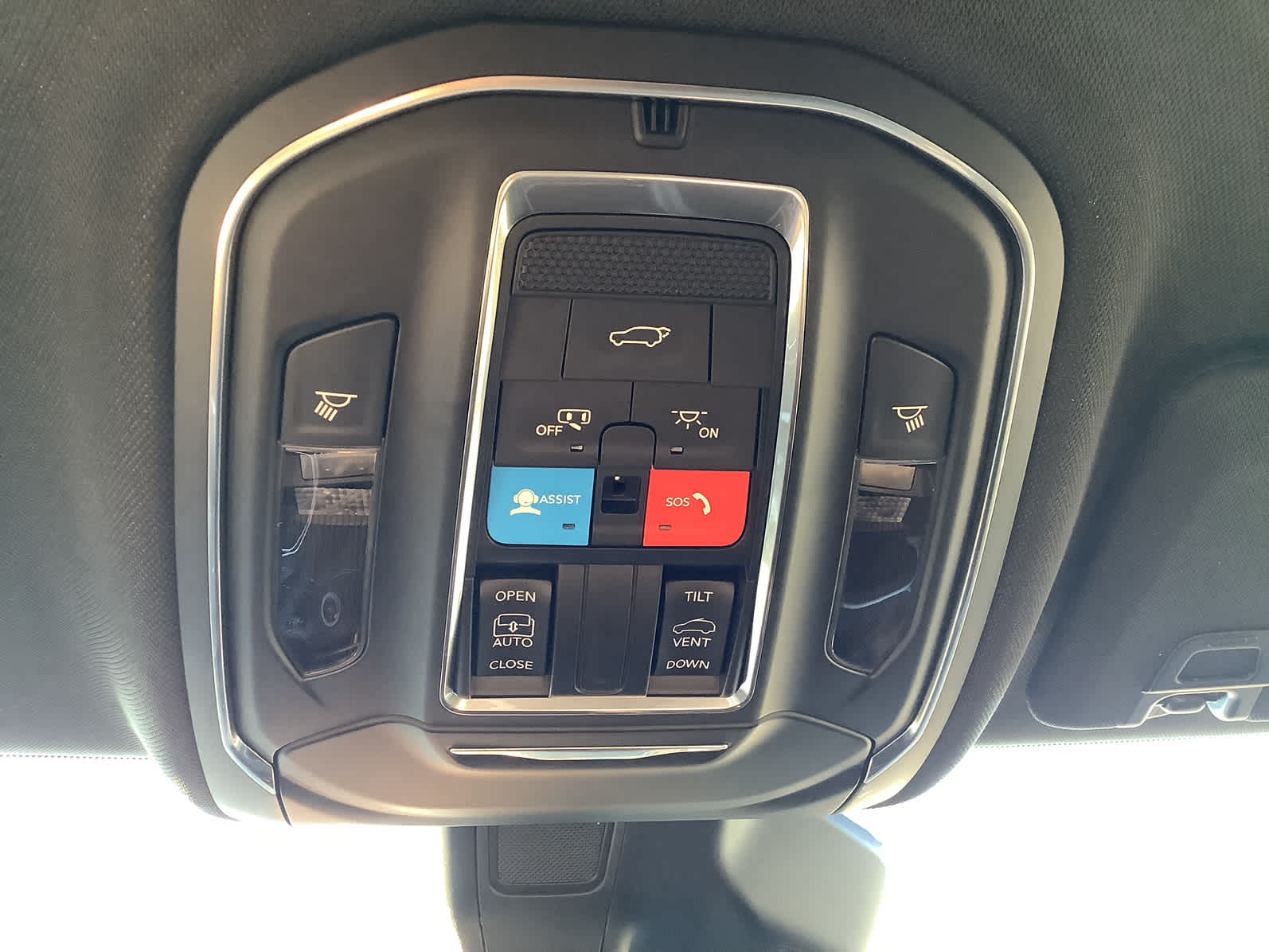 New Car 2025 Jeep Grand Cherokee L  Laredo X For Sale Under $50,000 In Waco, Texas