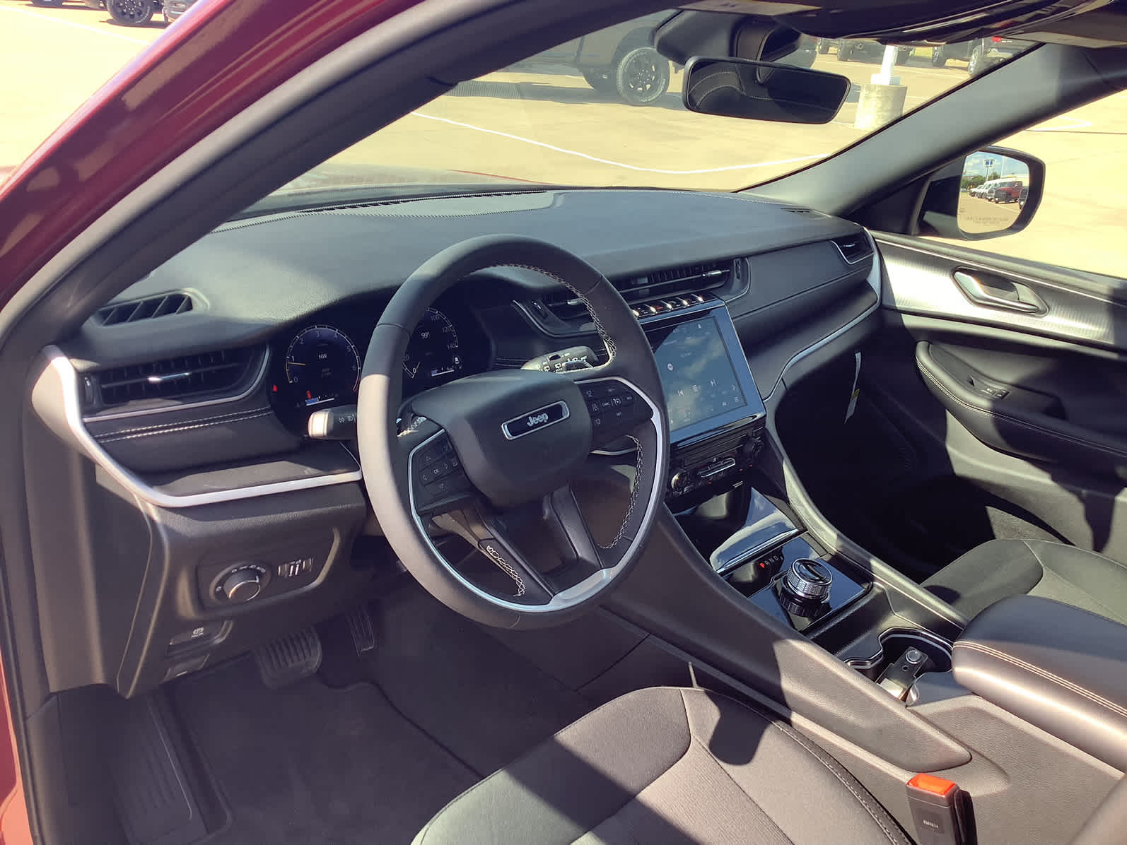 New Car 2025 Jeep Grand Cherokee L  Laredo For Sale Under $50,000 In Waco, Texas