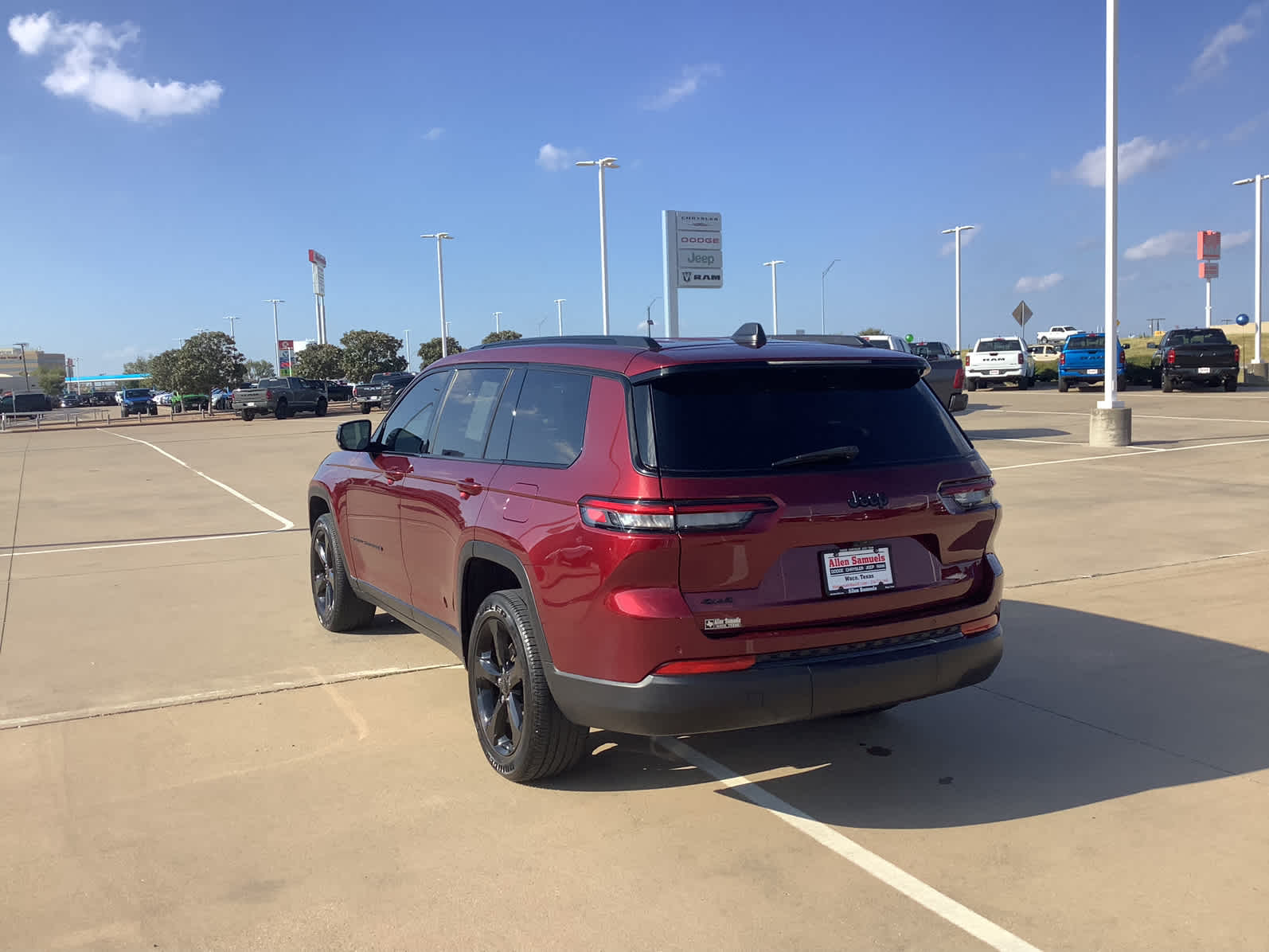 Used Car 2024 Jeep Grand Cherokee L  Altitude X For Sale Under $40,000 In Waco, Texas