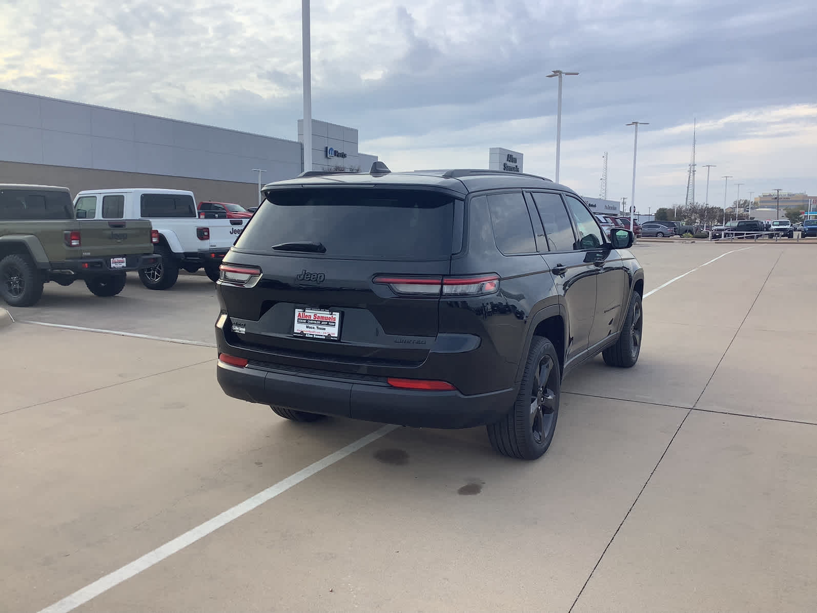 New Car 2025 Jeep Grand Cherokee L  Limited For Sale Under $60,000 In Waco, Texas