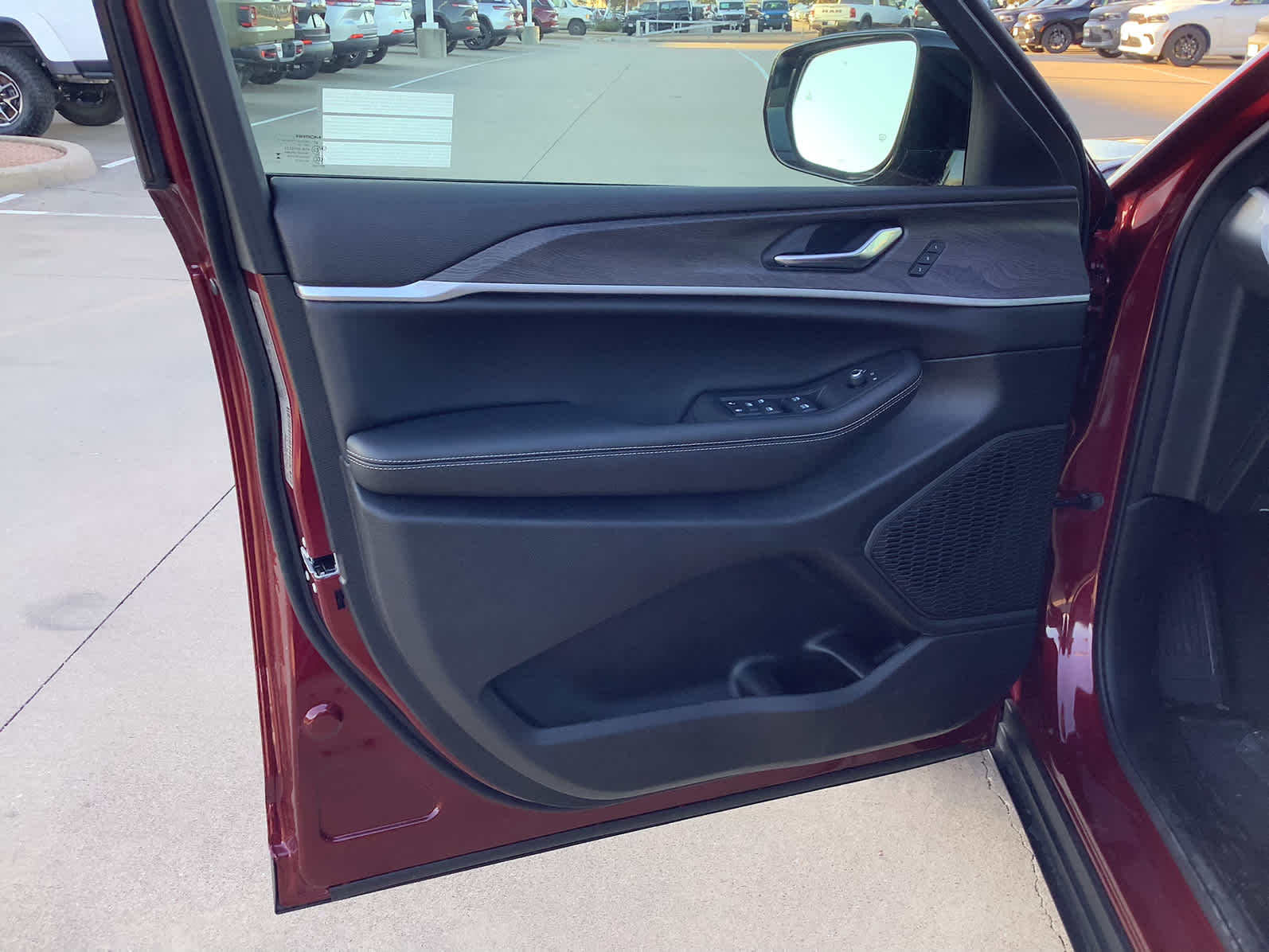 New Car 2025 Jeep Grand Cherokee L  Limited For Sale Under $50,000 In Waco, Texas