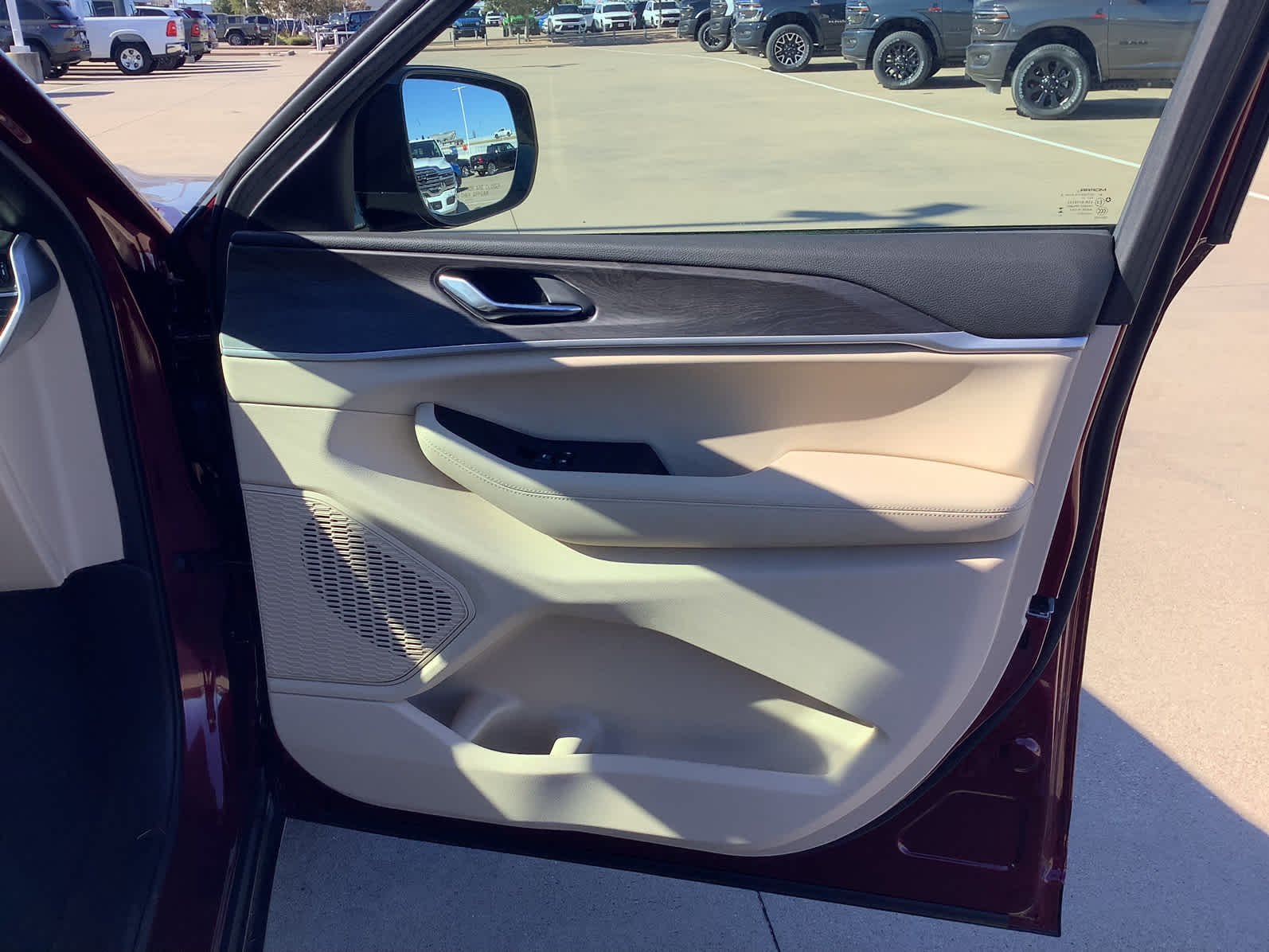 New Car 2025 Jeep Grand Cherokee L  Limited For Sale Under $50,000 In Waco, Texas