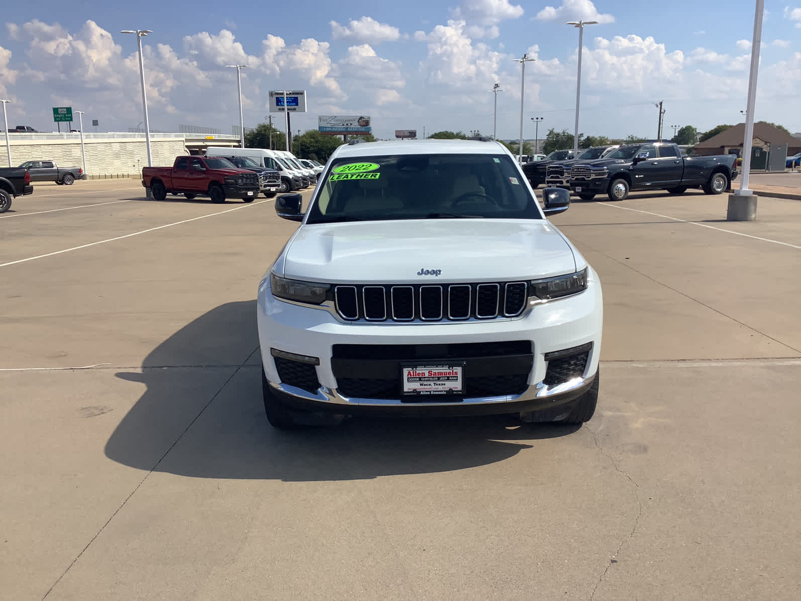 Used Car 2022 Jeep Grand Cherokee L  Limited For Sale Under $35,000 In Waco, Texas
