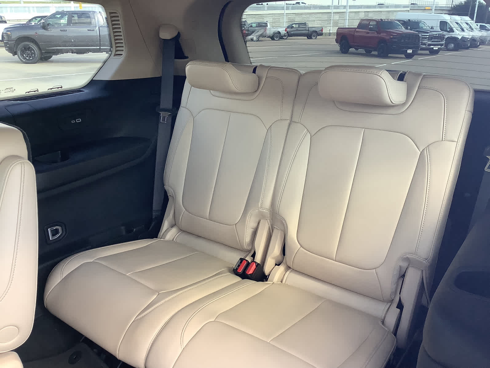 Used Car 2022 Jeep Grand Cherokee L  Limited For Sale Under $35,000 In Waco, Texas