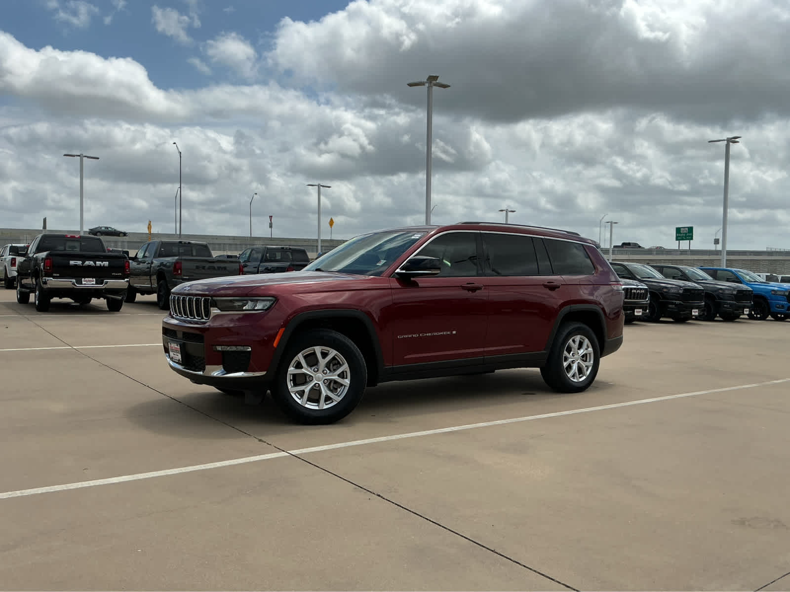 Used Car 2023 Jeep Grand Cherokee L  Limited For Sale Under $35,000 In Waco, Texas