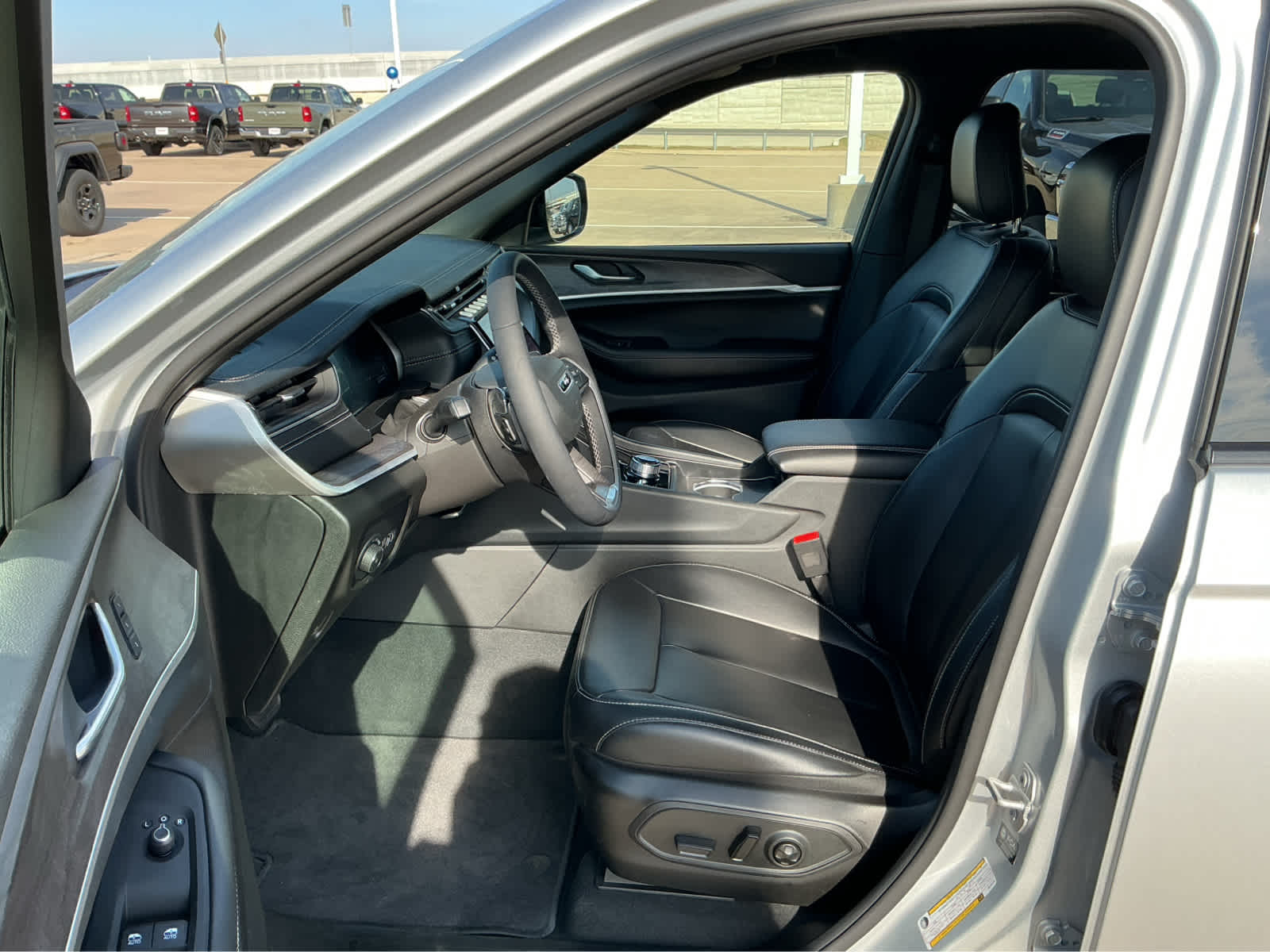 New Car 2025 Jeep Grand Cherokee L  Limited For Sale Under $50,000 In Waco, Texas