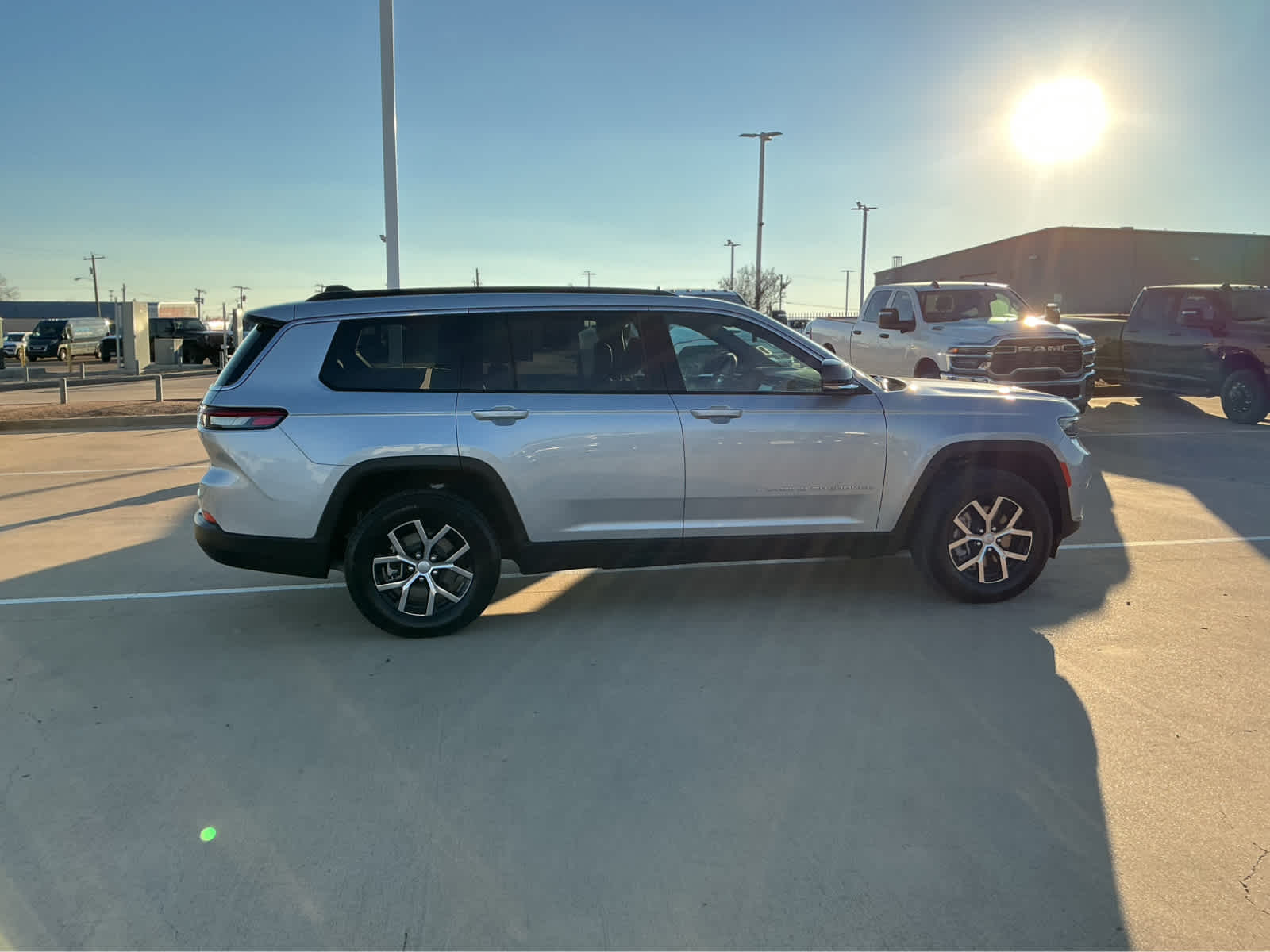 Used Car 2025 Jeep Grand Cherokee L  Limited For Sale Under $50,000 In Waco, Texas